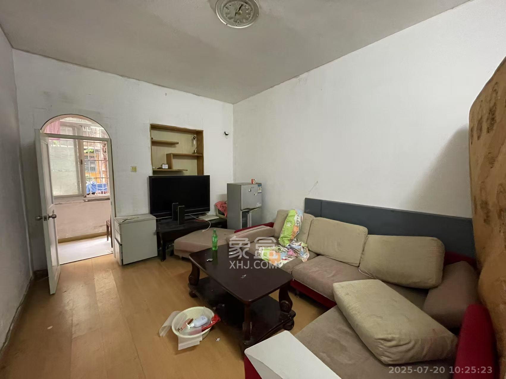 长沙师范教职工宿舍 2室2厅1卫 2000.0元/月 长沙师范教职工宿舍 2室2厅1卫 2000.0元/月室内图