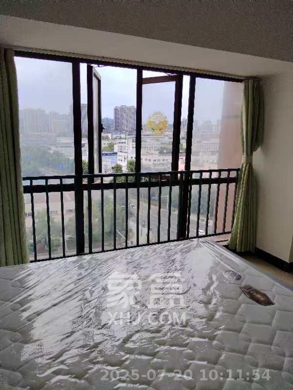 雅阁国际 1室1厅1卫 1600.0元/月 雅阁国际 1室1厅1卫 1600.0元/月室内图