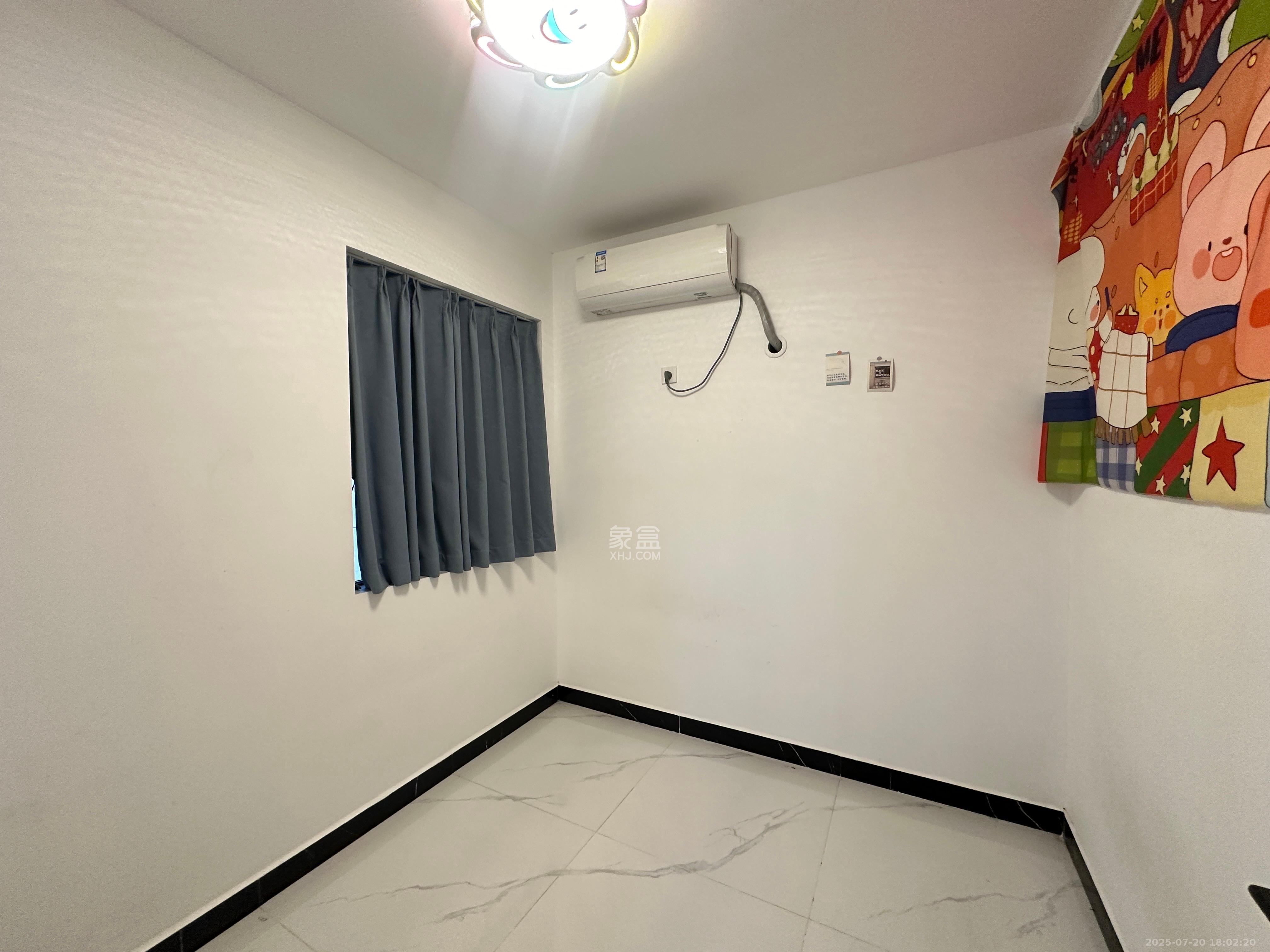 保利大都汇四期 3室2厅2卫 3300.0元/月 保利大都汇四期 3室2厅2卫 3300.0元/月室内图