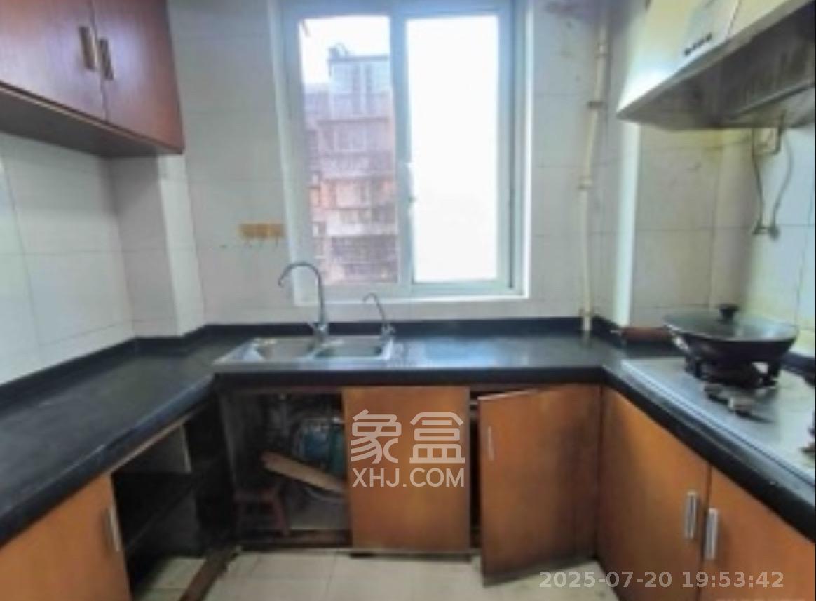 金麓西岸和苑 1室0厅0卫 2050.0元/月 金麓西岸和苑 1室0厅0卫 2050.0元/月室内图