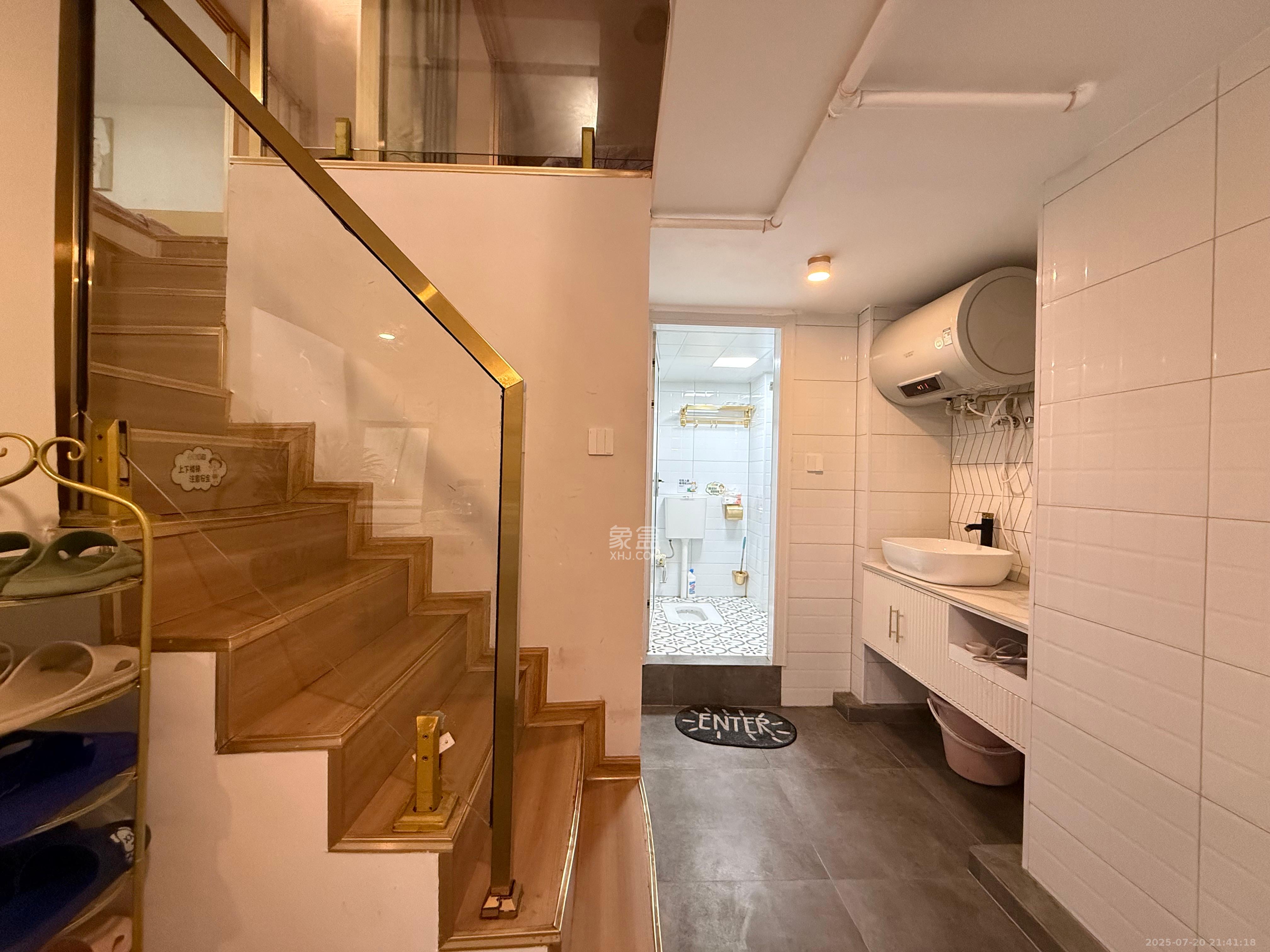 建发央玺（建发泱玺雅苑）  2室1厅1卫    2000.0元/月室内图