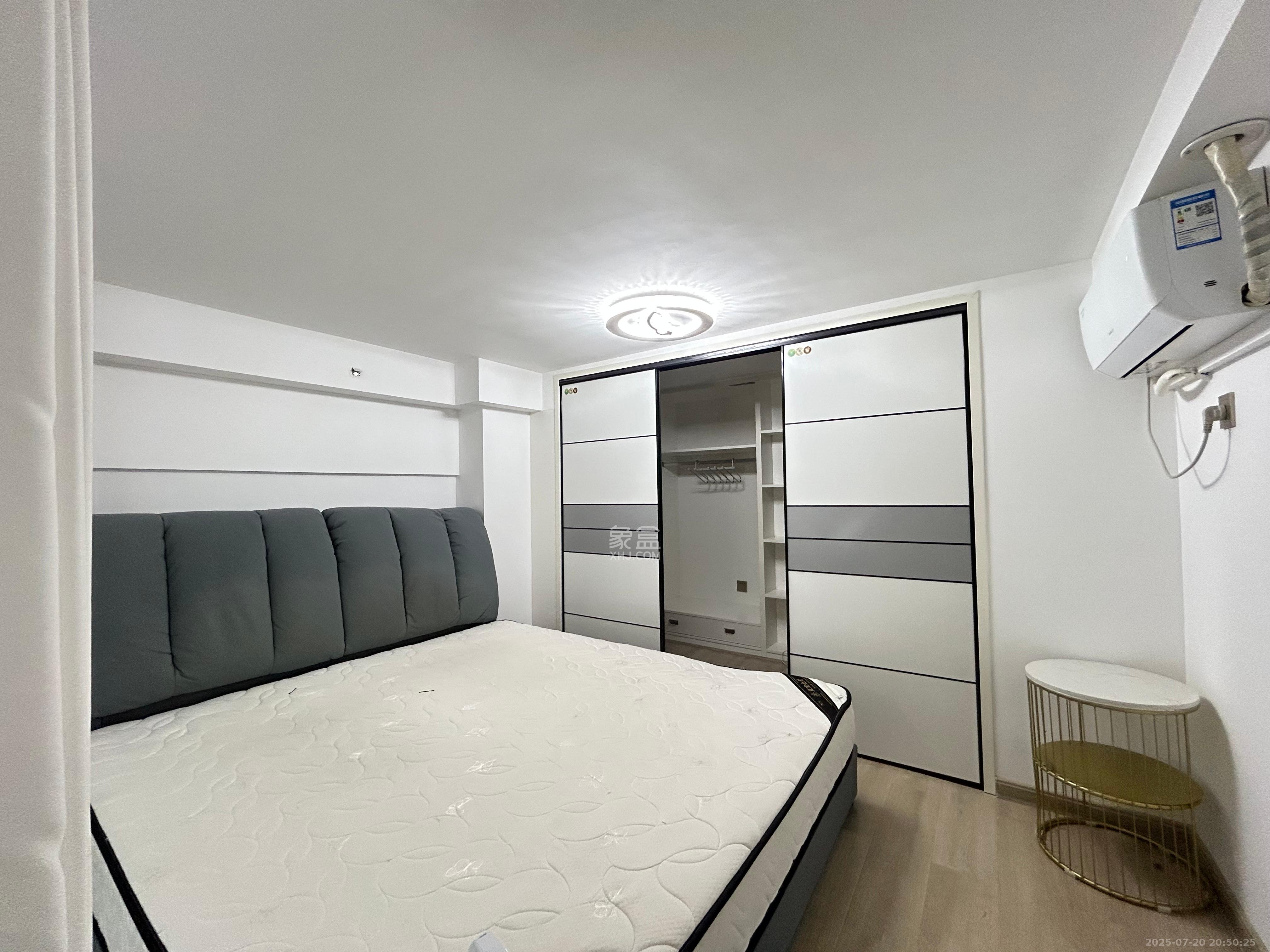 欣隆居  1室0厅0卫   2800.00元/月室内图