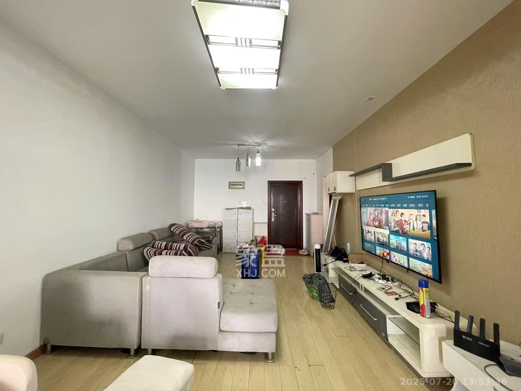 申奥美域  2室1厅1卫    2400.0元/月室内图