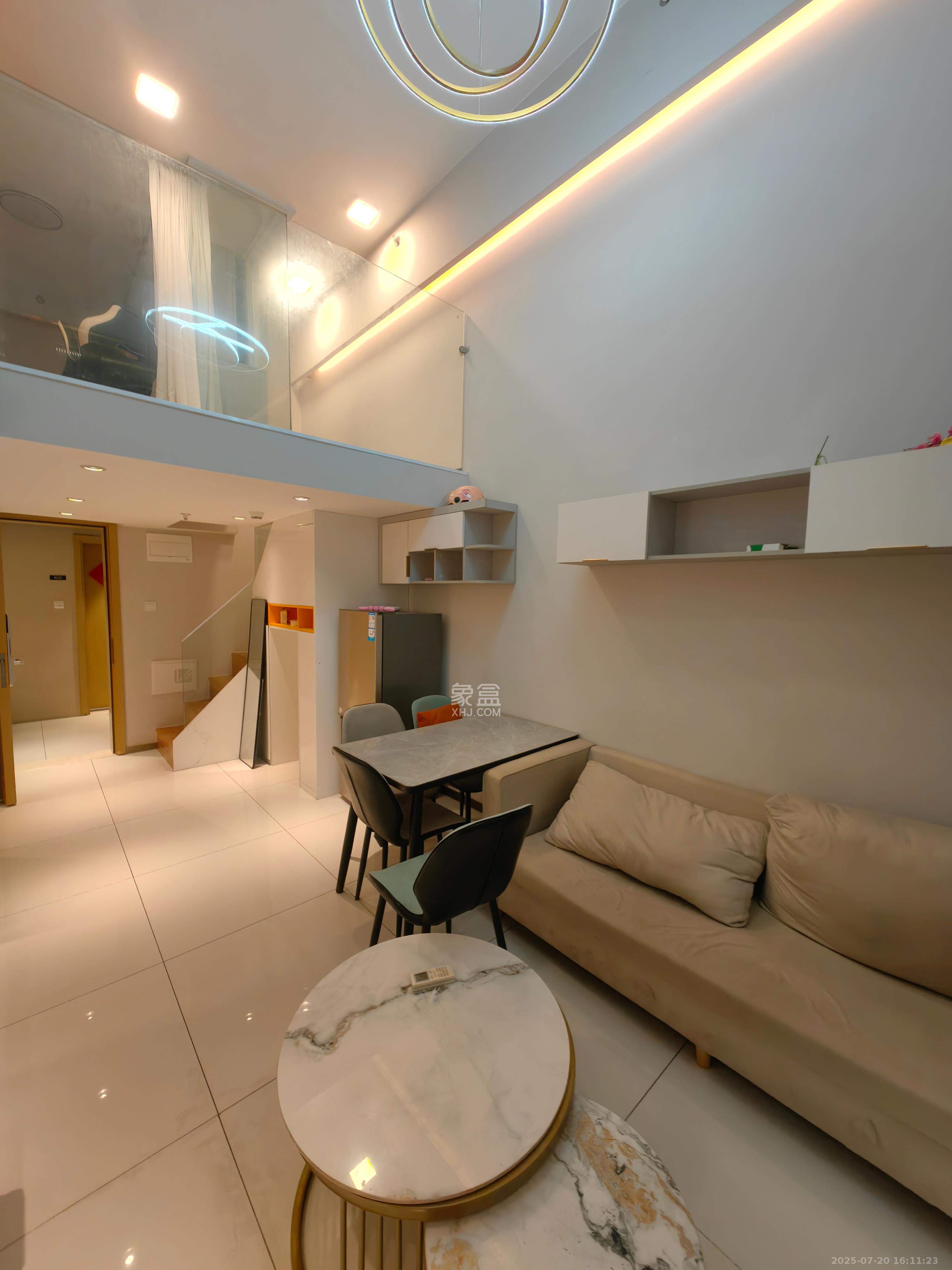 时代年华 3室2厅2卫 1500.0元/月 时代年华 3室2厅2卫 1500.0元/月室内图