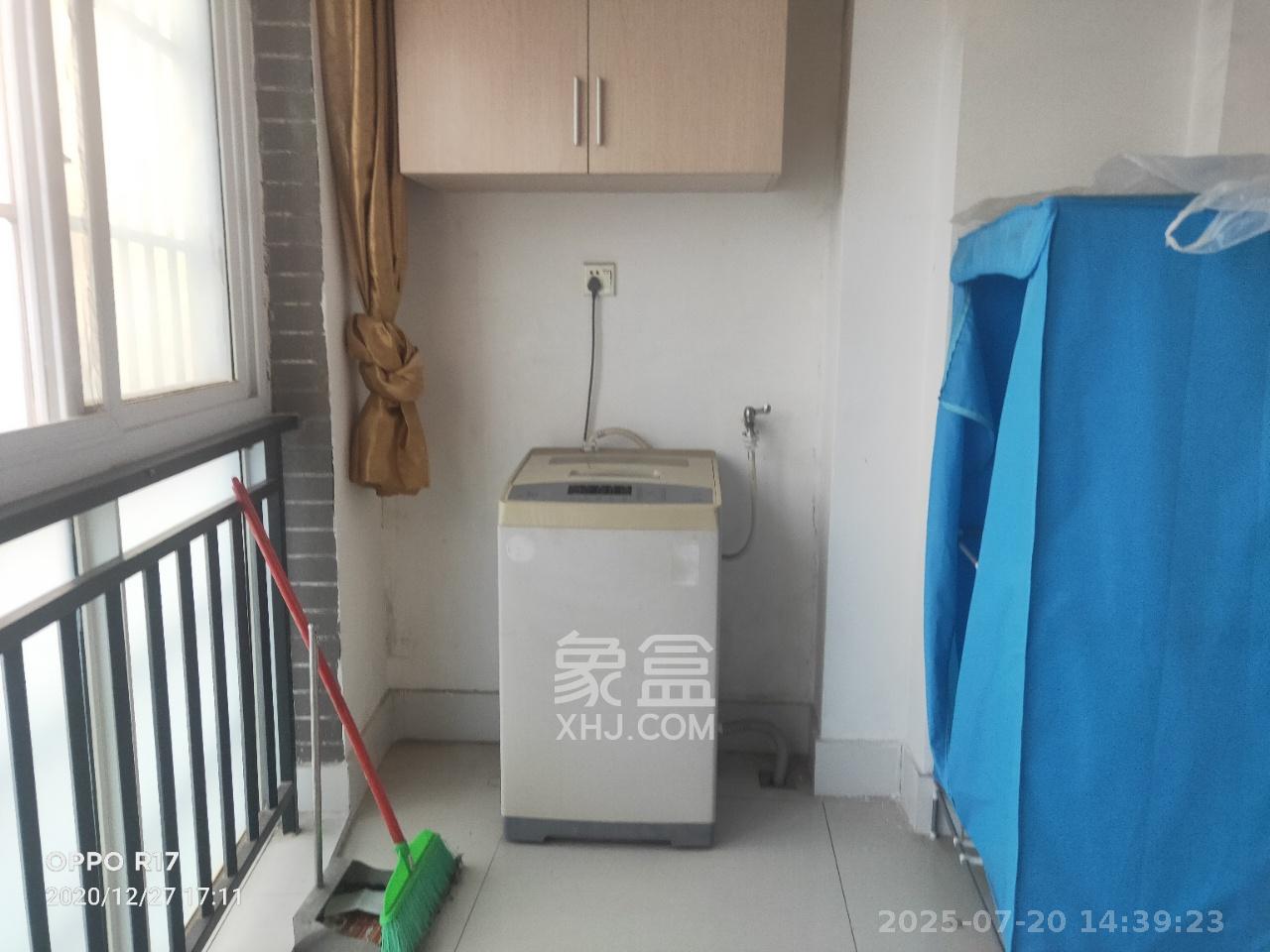 未来现代城  2室2厅1卫    1600.0元/月室内图