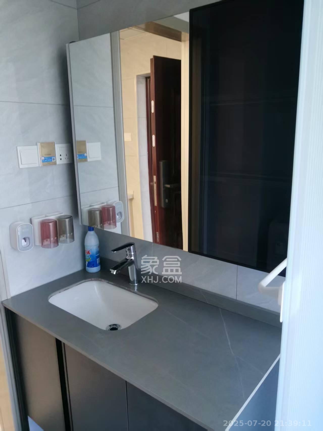 中建悦和城 2室1厅1卫 1780.0元/月 中建悦和城 2室1厅1卫 1780.0元/月室内图