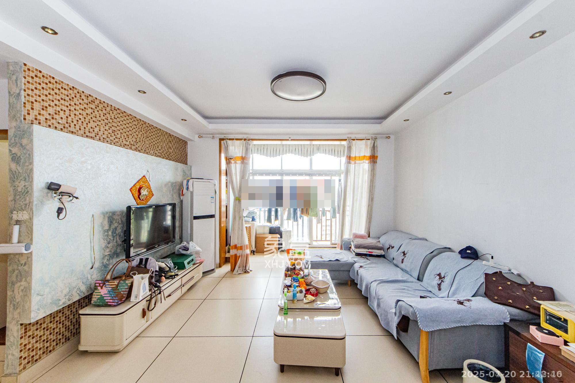 顺天黄金海岸 3室2厅1卫 2500.0元/月 顺天黄金海岸 3室2厅1卫 2500.0元/月室内图