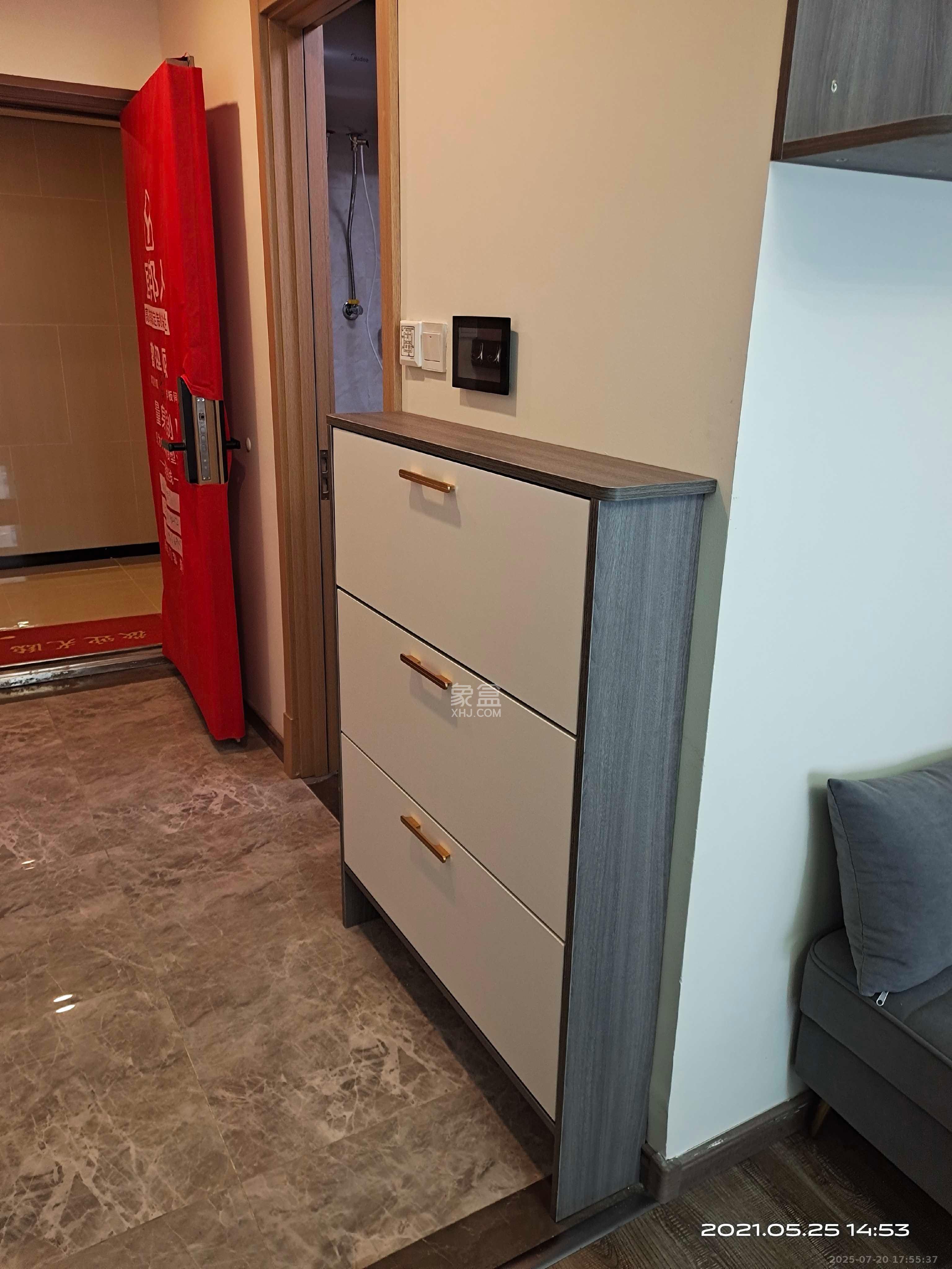 卓越浅水湾  1室1厅1卫   1500.00元/月室内图