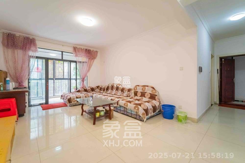 优山美地 4室2厅2卫 2500.0元/月 优山美地 4室2厅2卫 2500.0元/月室内图