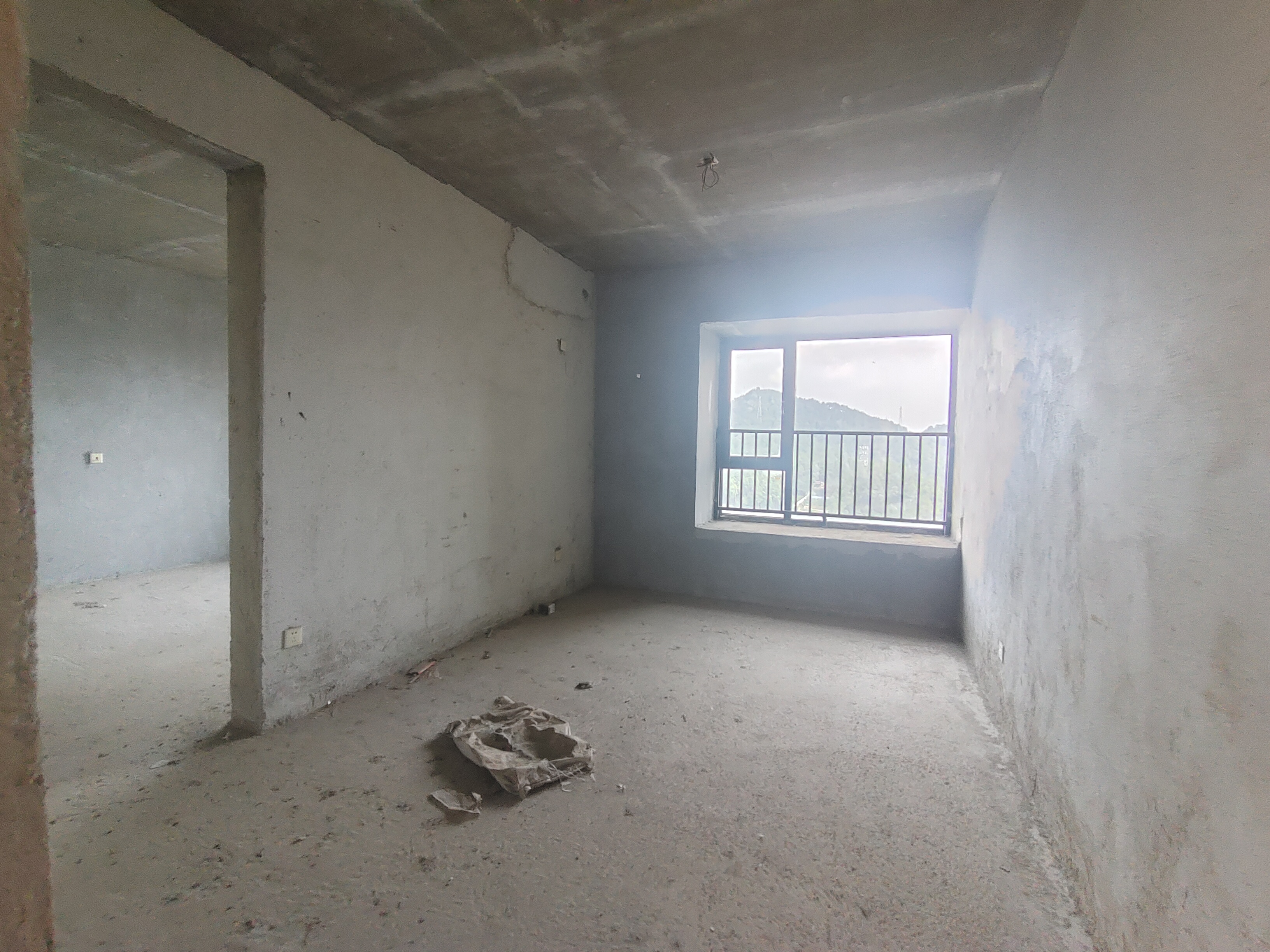 悦江山 4室2厅2卫 69.8万 悦江山 4室2厅2卫 69.8万客厅