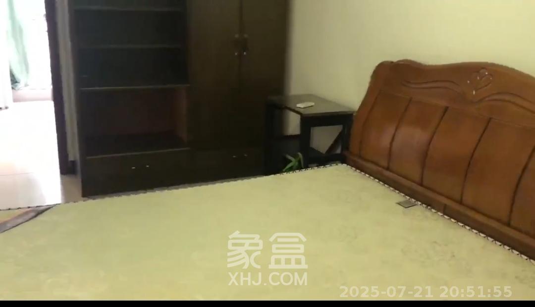 石岭小区B区  1室1厅1卫   1250.00元/月室内图