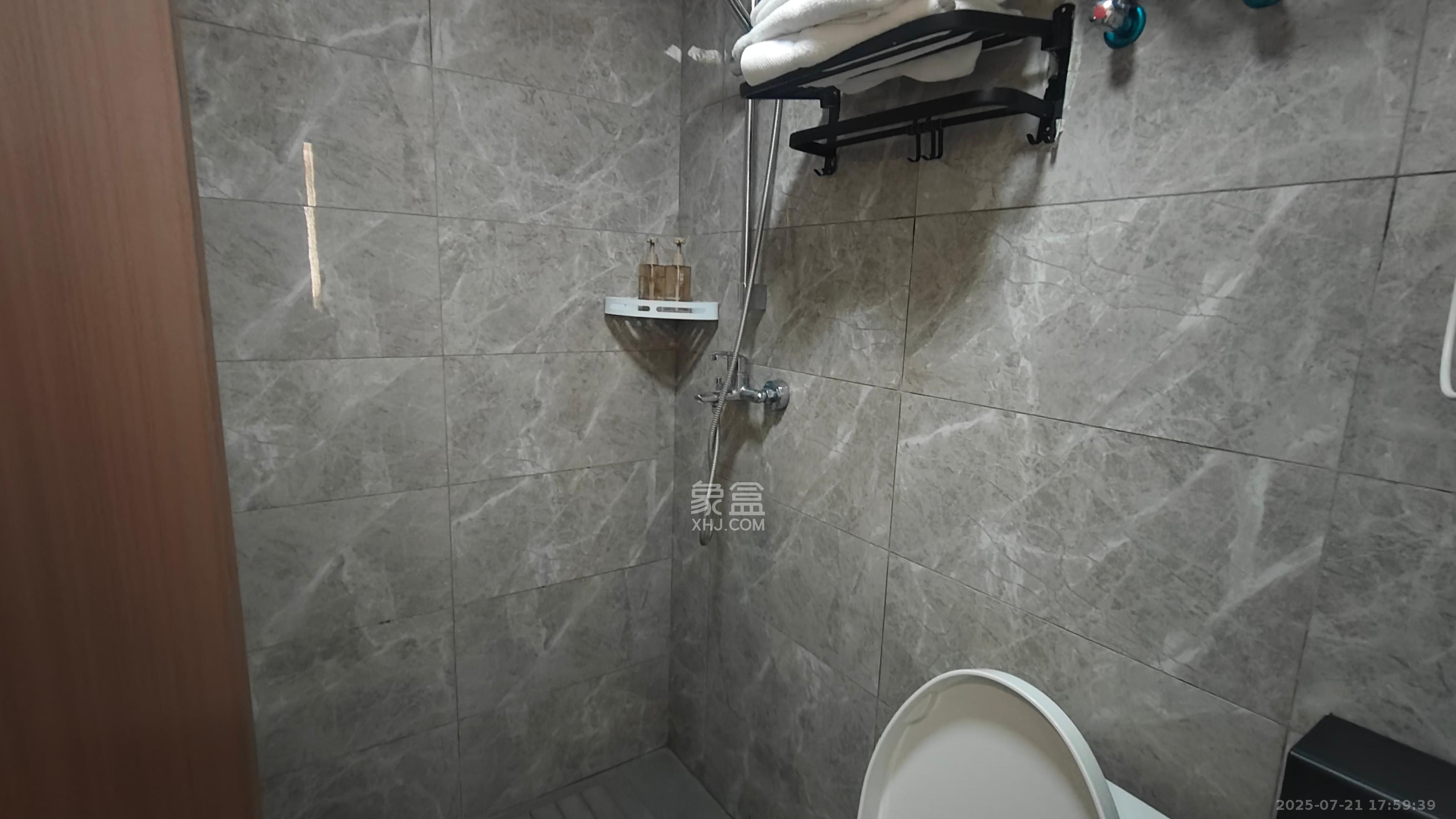 梅溪悦章 2室1厅1卫 1700.0元/月 梅溪悦章 2室1厅1卫 1700.0元/月室内图