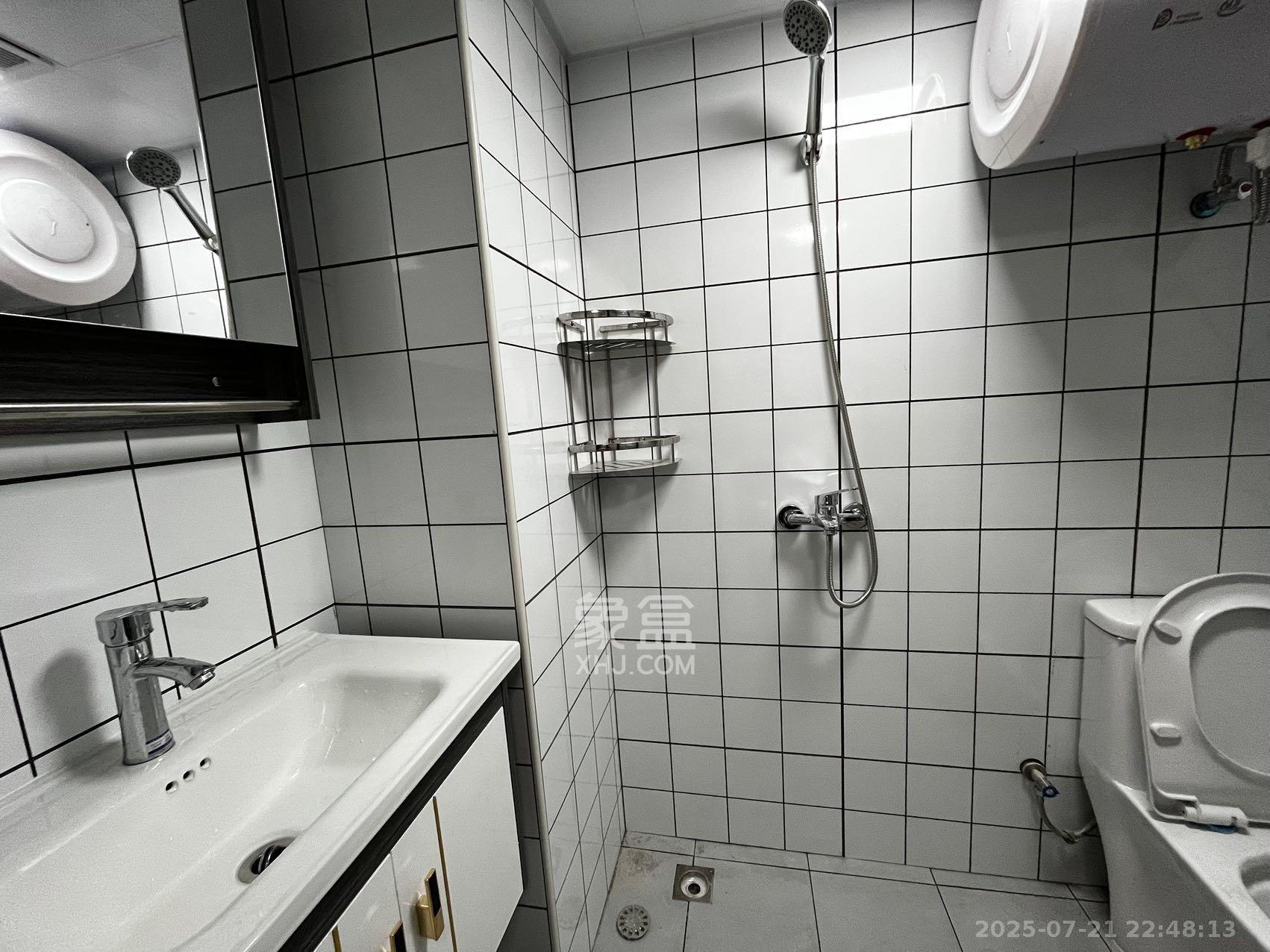 力高凤凰新天  1室0厅0卫    2500.0元/月室内图