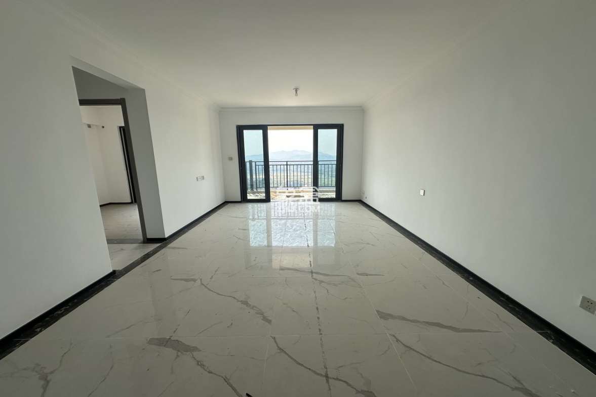 碧桂园华府(碧桂园五期)  3室2厅1卫    45.0万 碧桂园华府(碧桂园五期)  3室2厅1卫    45.0万室内图