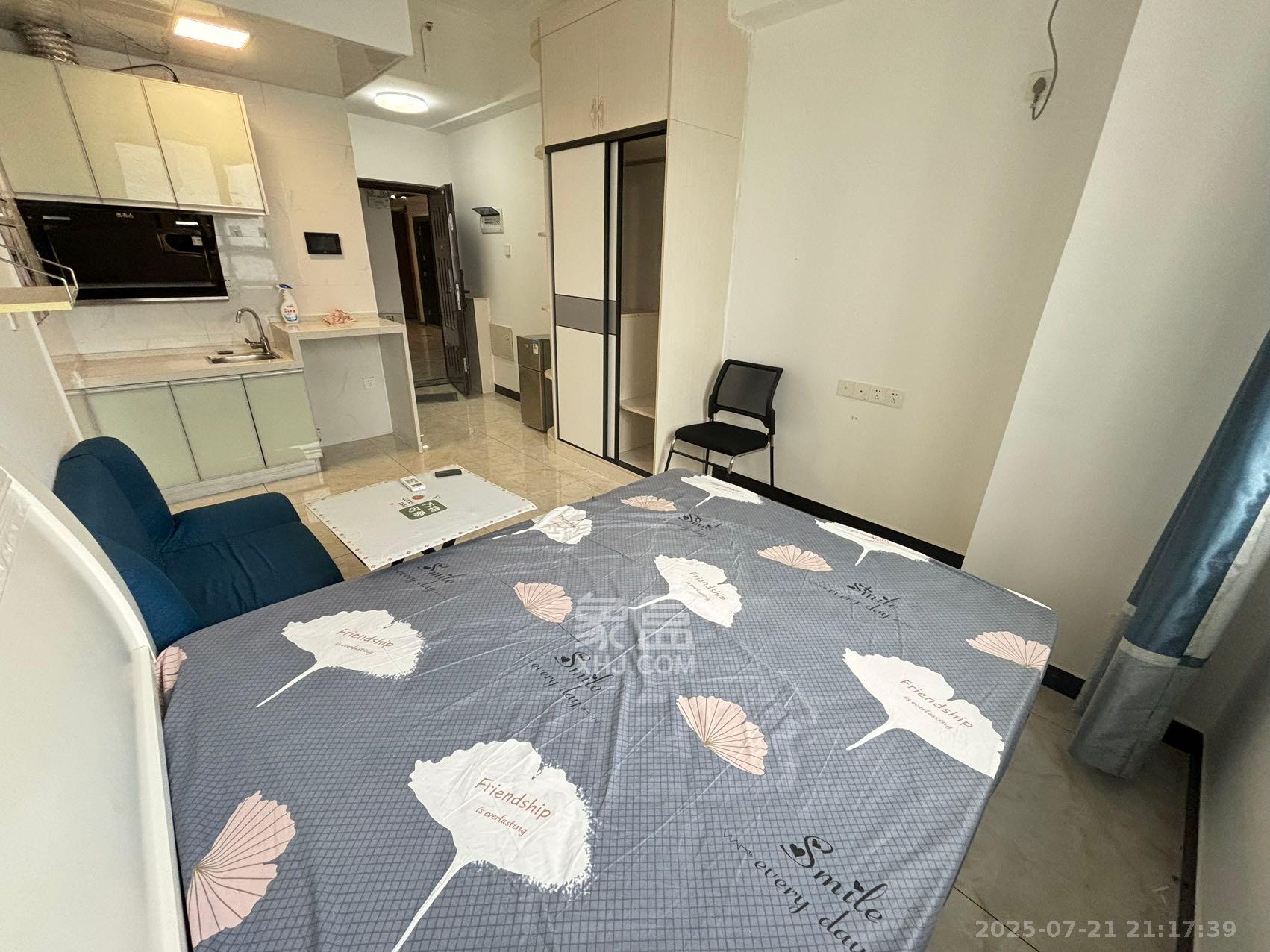 洋湖时代  1室1厅1卫   1200.00元/月室内图