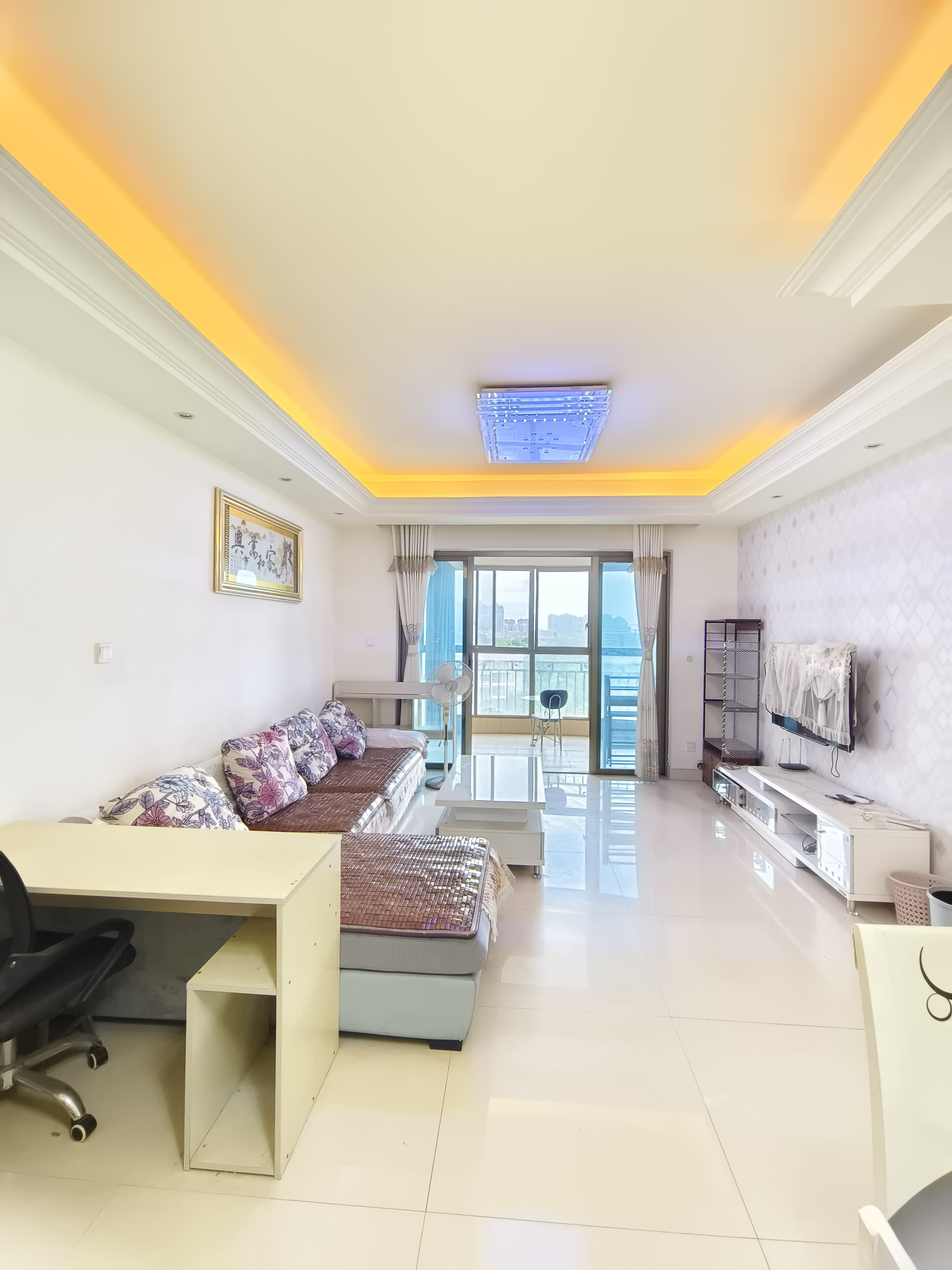 碧桂园 3室2厅2卫 1800.0元/月 碧桂园 3室2厅2卫 1800.0元/月室内图