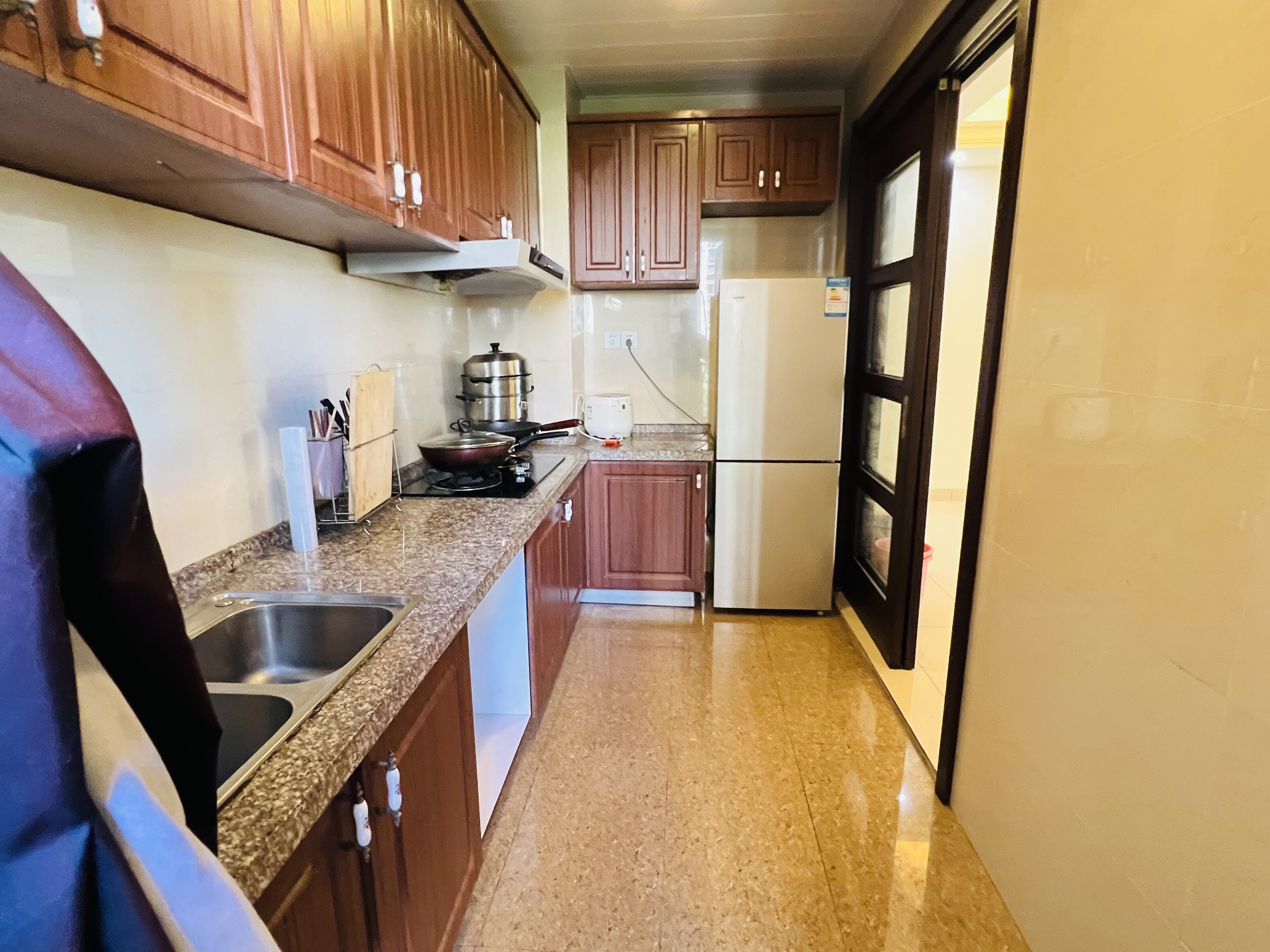 碧桂园 3室2厅1卫 1600.0元/月 碧桂园 3室2厅1卫 1600.0元/月室内图