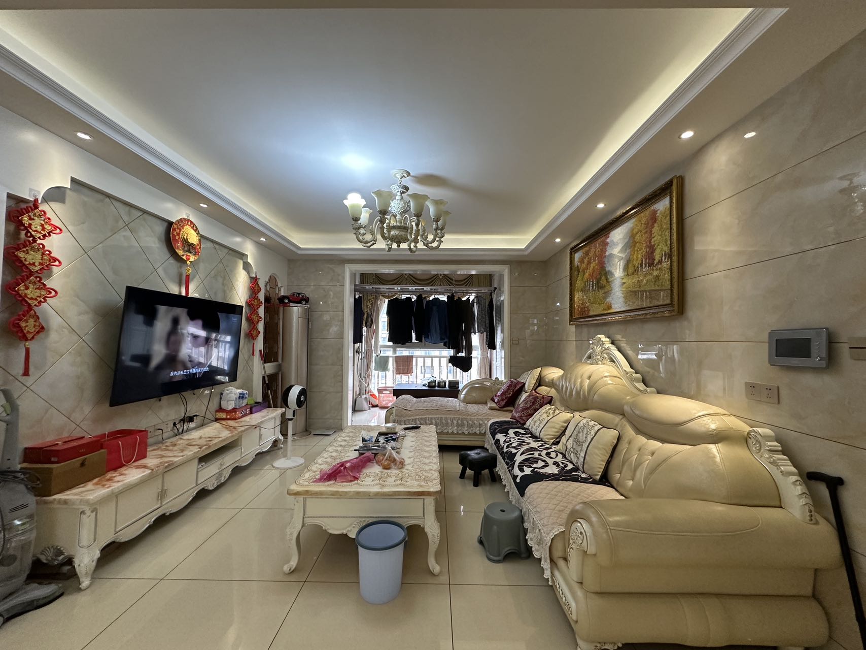 湘银星城  3室2厅1卫    68.0万 湘银星城  3室2厅1卫    68.0万室内图