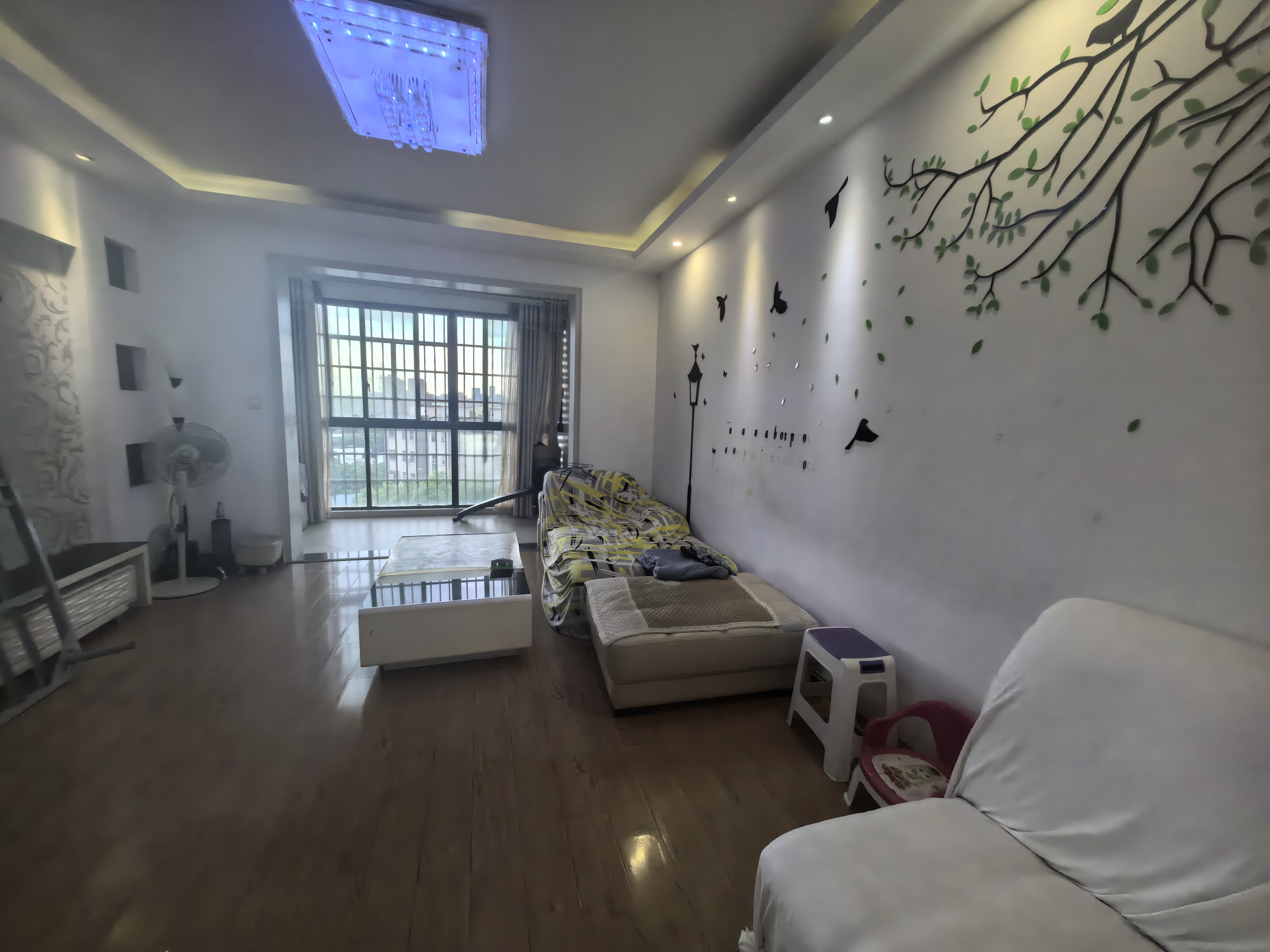 印象华都  2室1厅1卫    29.8万 印象华都  2室1厅1卫    29.8万室内图