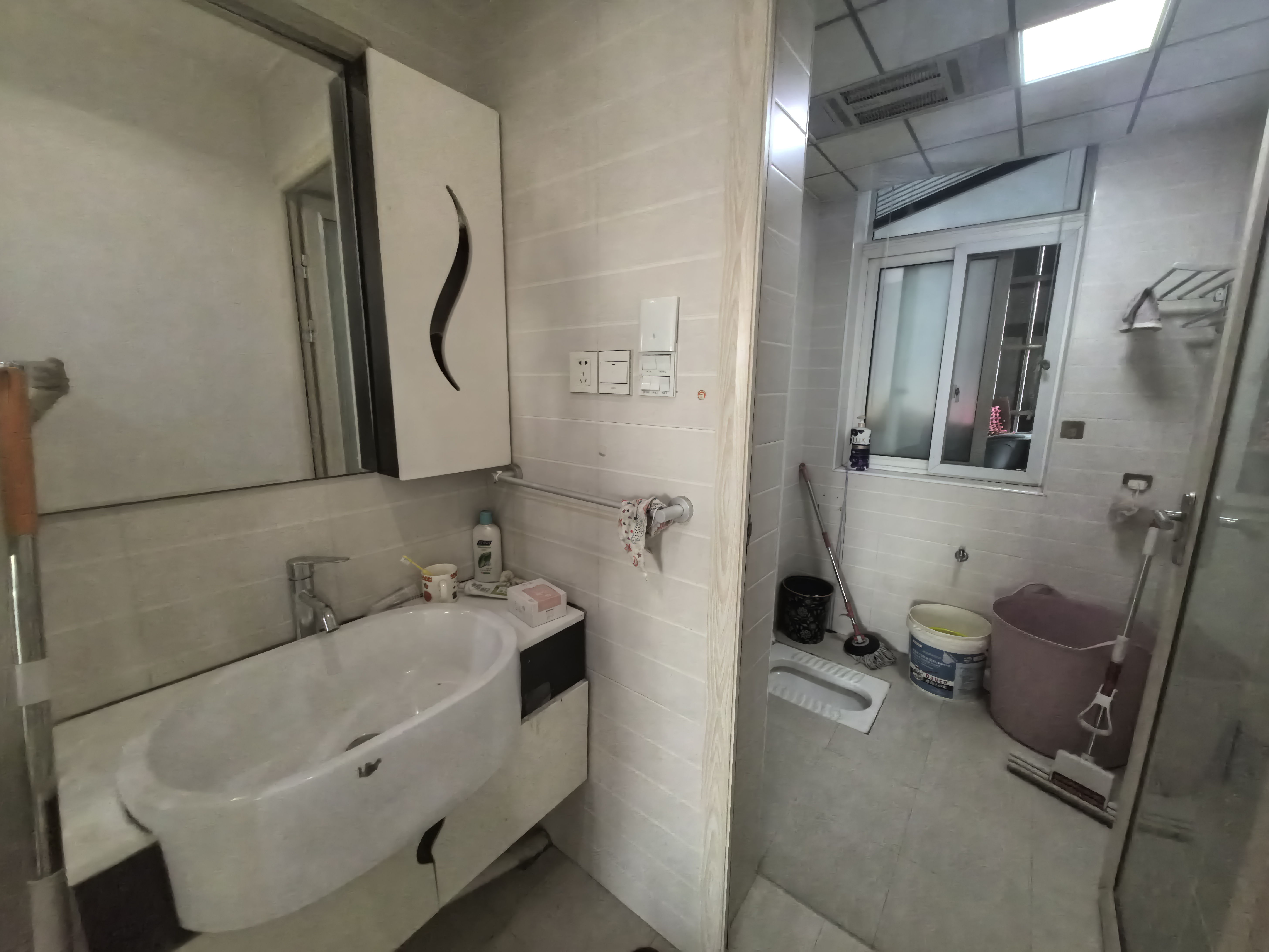 印象华都  2室1厅1卫    29.8万 印象华都  2室1厅1卫    29.8万室内图