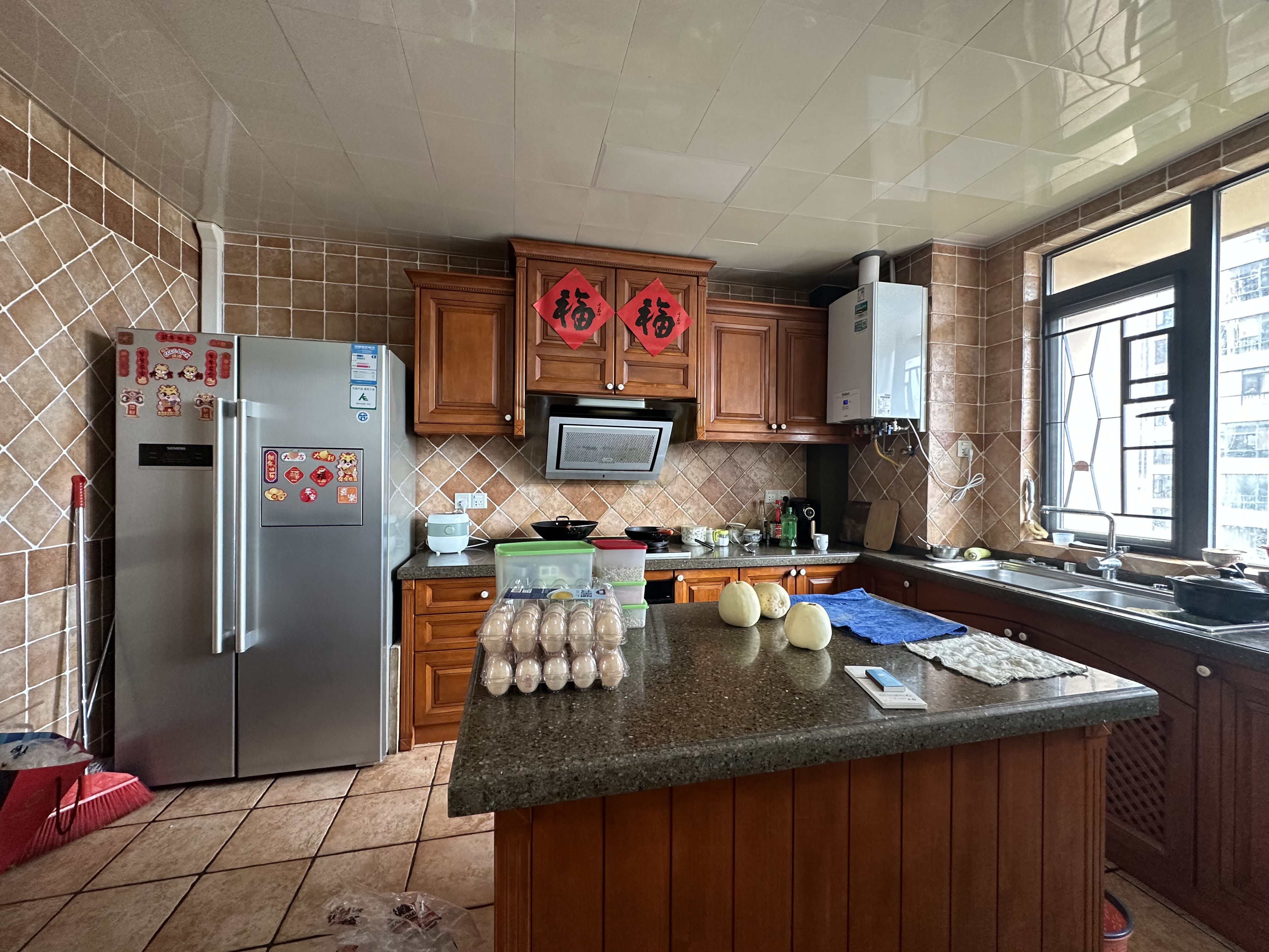 流金岁月-华晨国际 4室2厅2卫 108.0万 流金岁月-华晨国际 4室2厅2卫 108.0万室内图