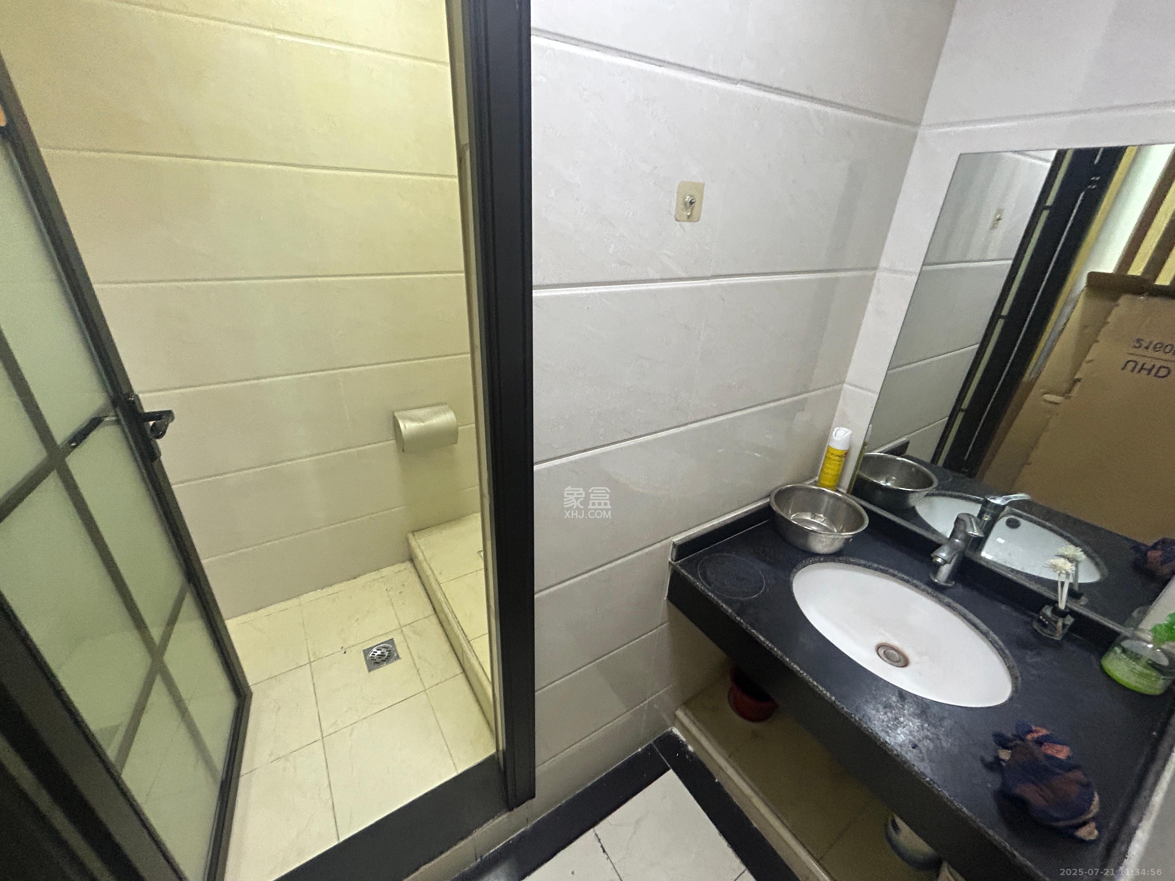 佳天国际新城 1室1厅1卫 9000.0元/月 佳天国际新城 1室1厅1卫 9000.0元/月室内图