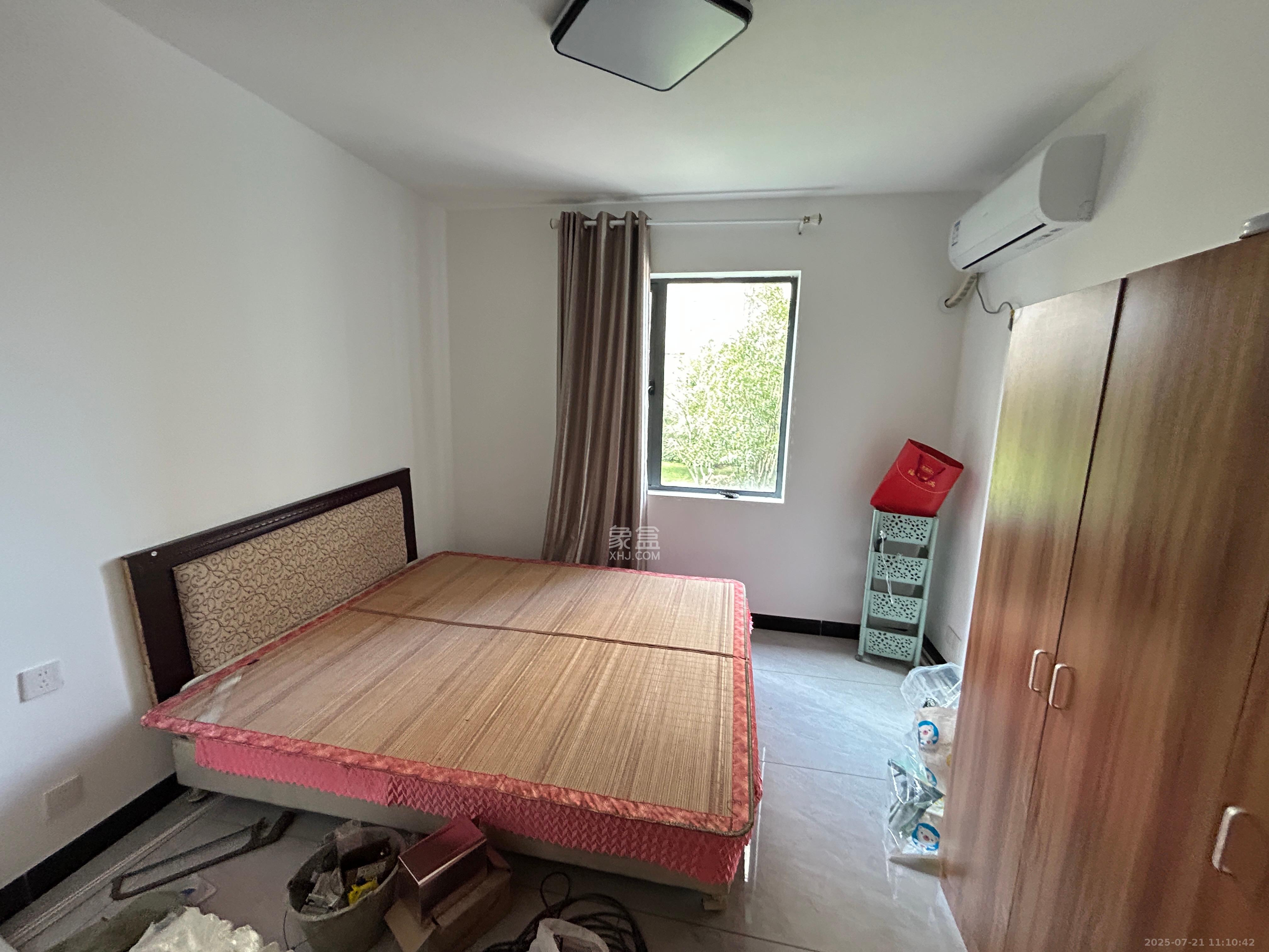 佛奥康桥水岸 3室2厅2卫 1800.0元/月 佛奥康桥水岸 3室2厅2卫 1800.0元/月室内图