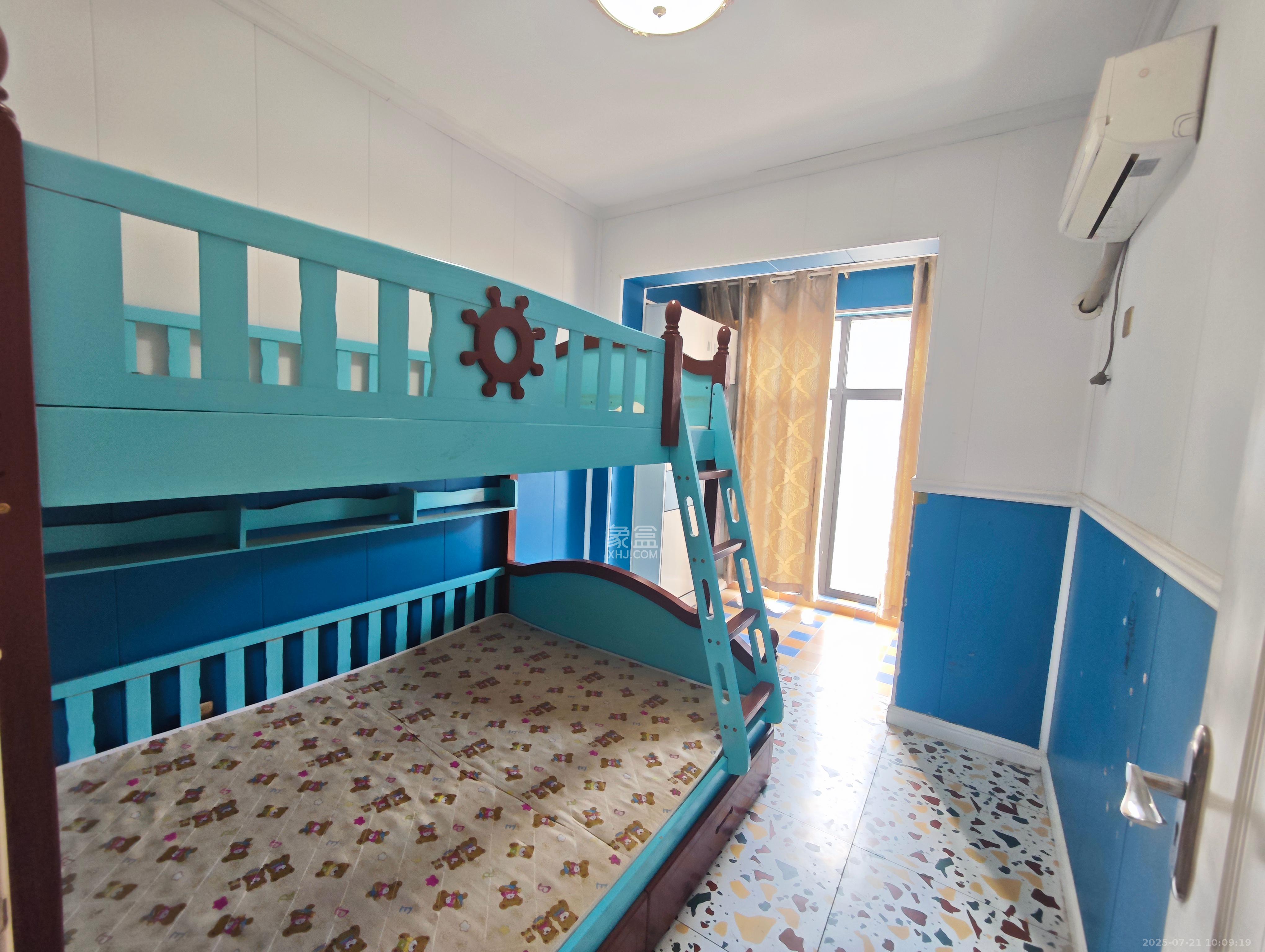 领东汇 3室1厅2卫 2400.0元/月 领东汇 3室1厅2卫 2400.0元/月室内图