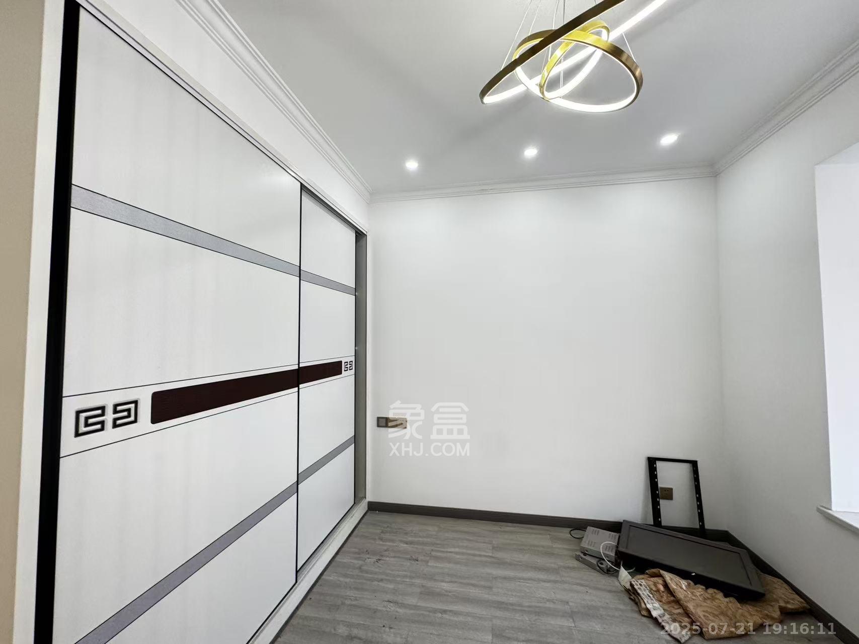 景上鑫苑 3室2厅1卫 1700.0元/月 景上鑫苑 3室2厅1卫 1700.0元/月室内图