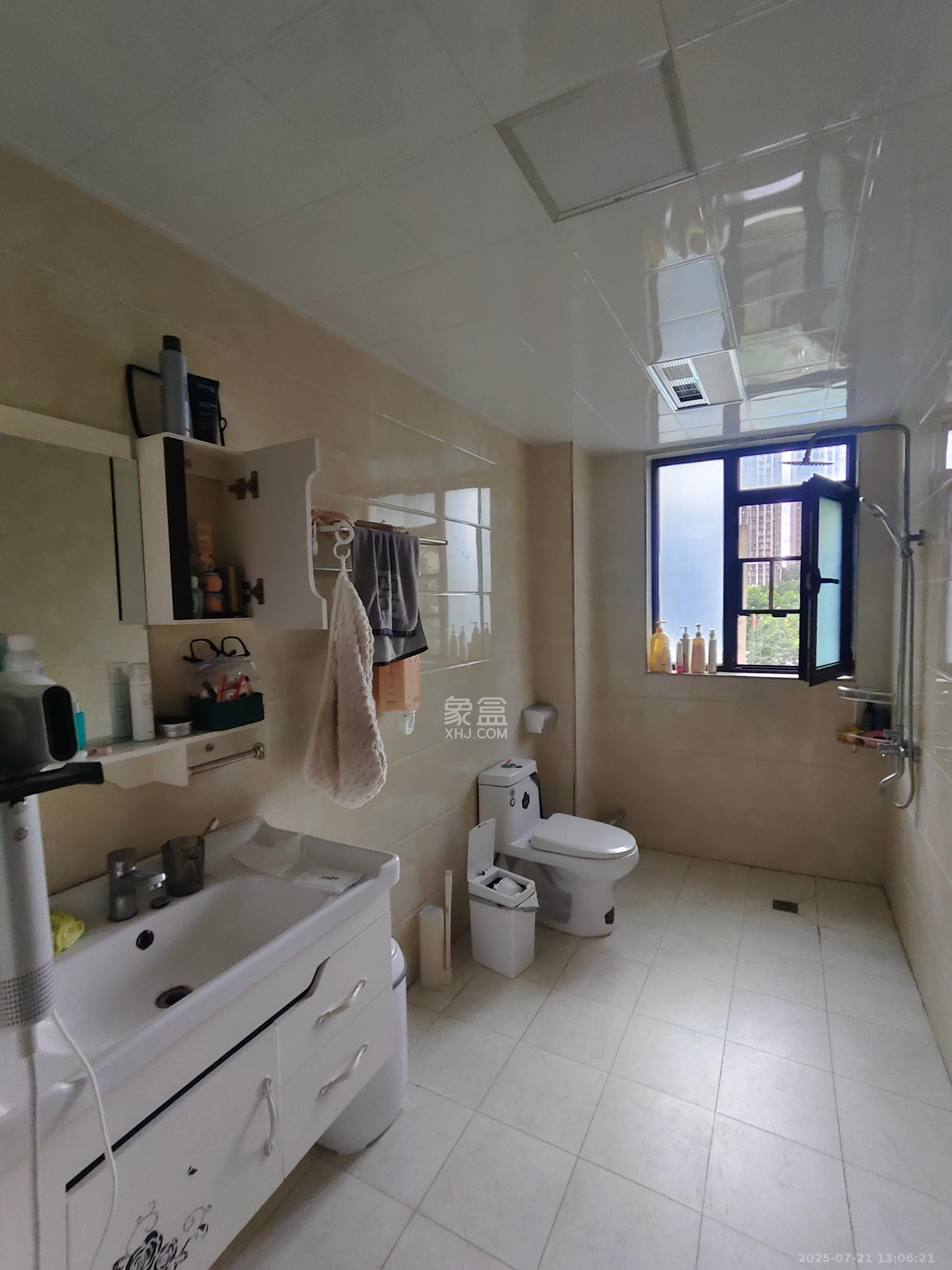 晟通牡丹舸  4室2厅2卫    3900.0元/月 晟通牡丹舸  4室2厅2卫    3900.0元/月室内图