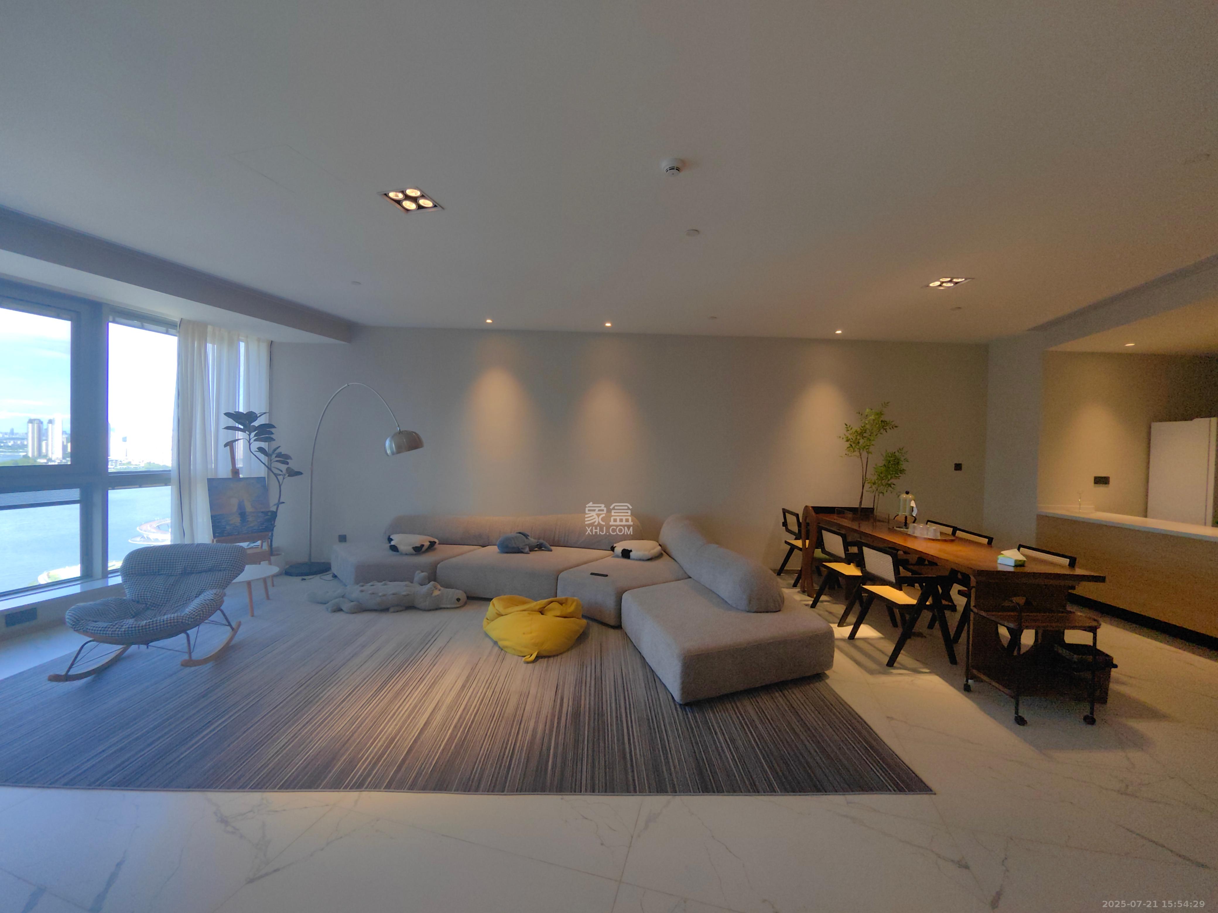 正荣梅溪紫阙台 3室2厅3卫 8000.0元/月 正荣梅溪紫阙台 3室2厅3卫 8000.0元/月室内图