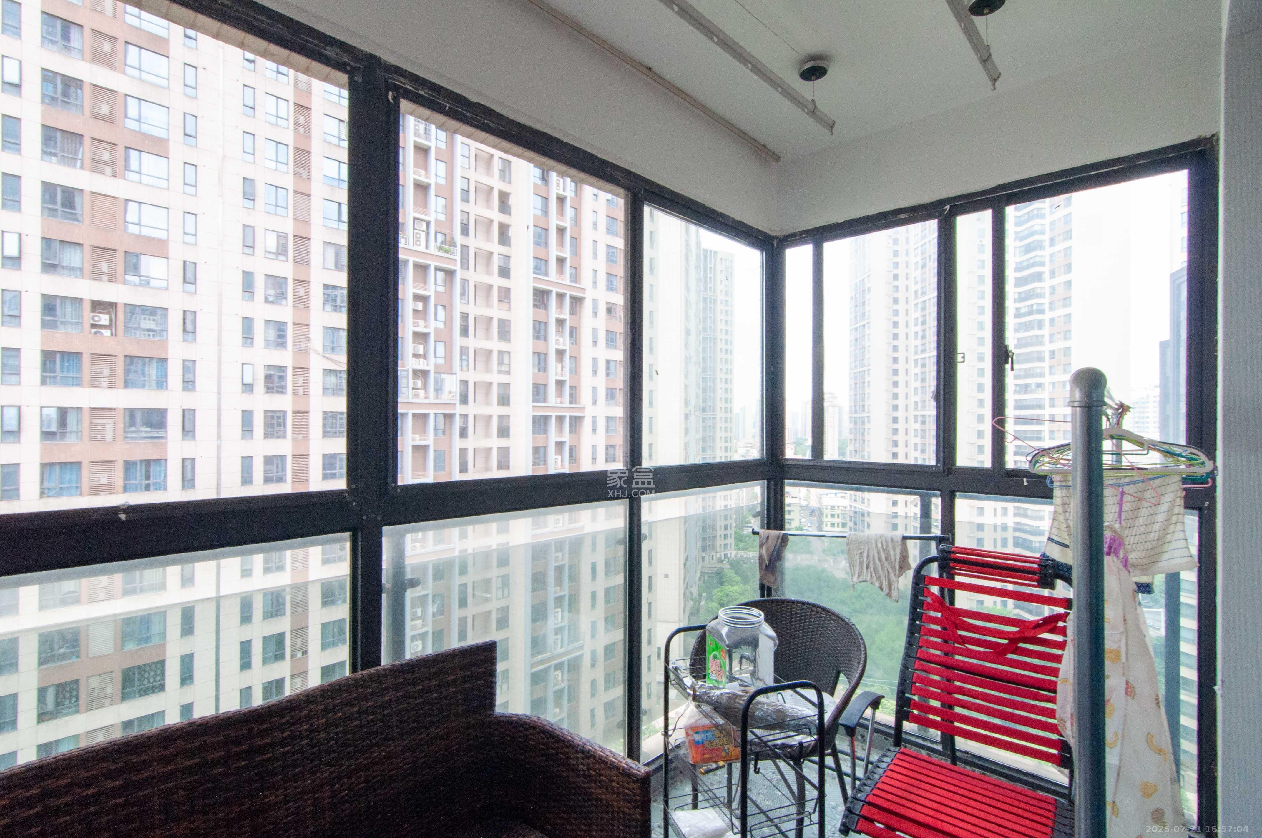 达美D6区 4室2厅2卫 135.0万 达美D6区 4室2厅2卫 135.0万其他