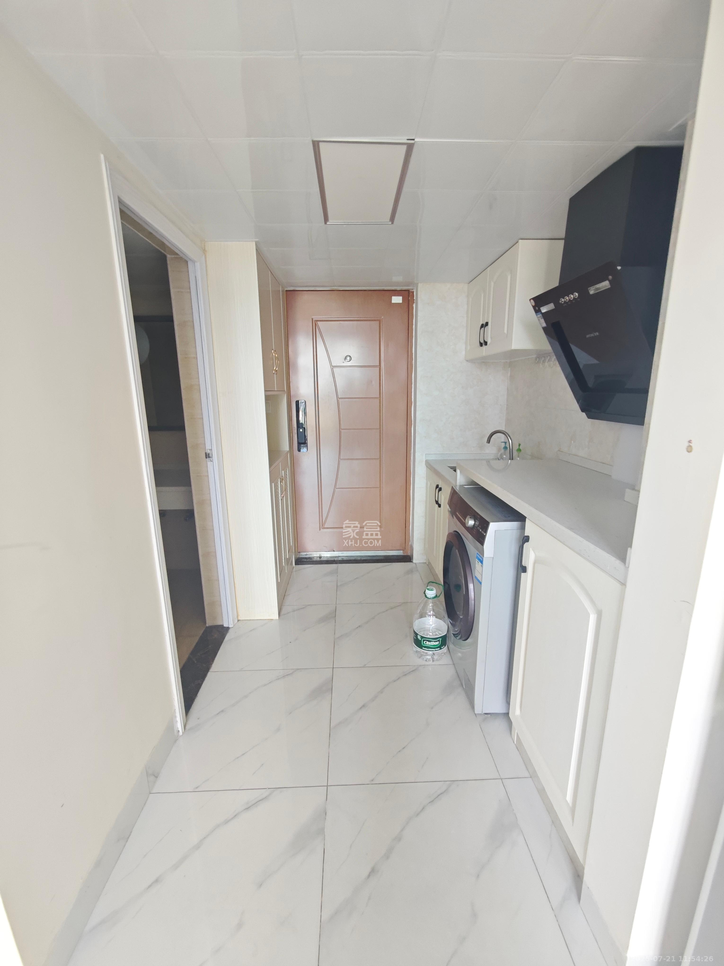 洋湖时代 1室1厅1卫 1300.0元/月 洋湖时代 1室1厅1卫 1300.0元/月室内图