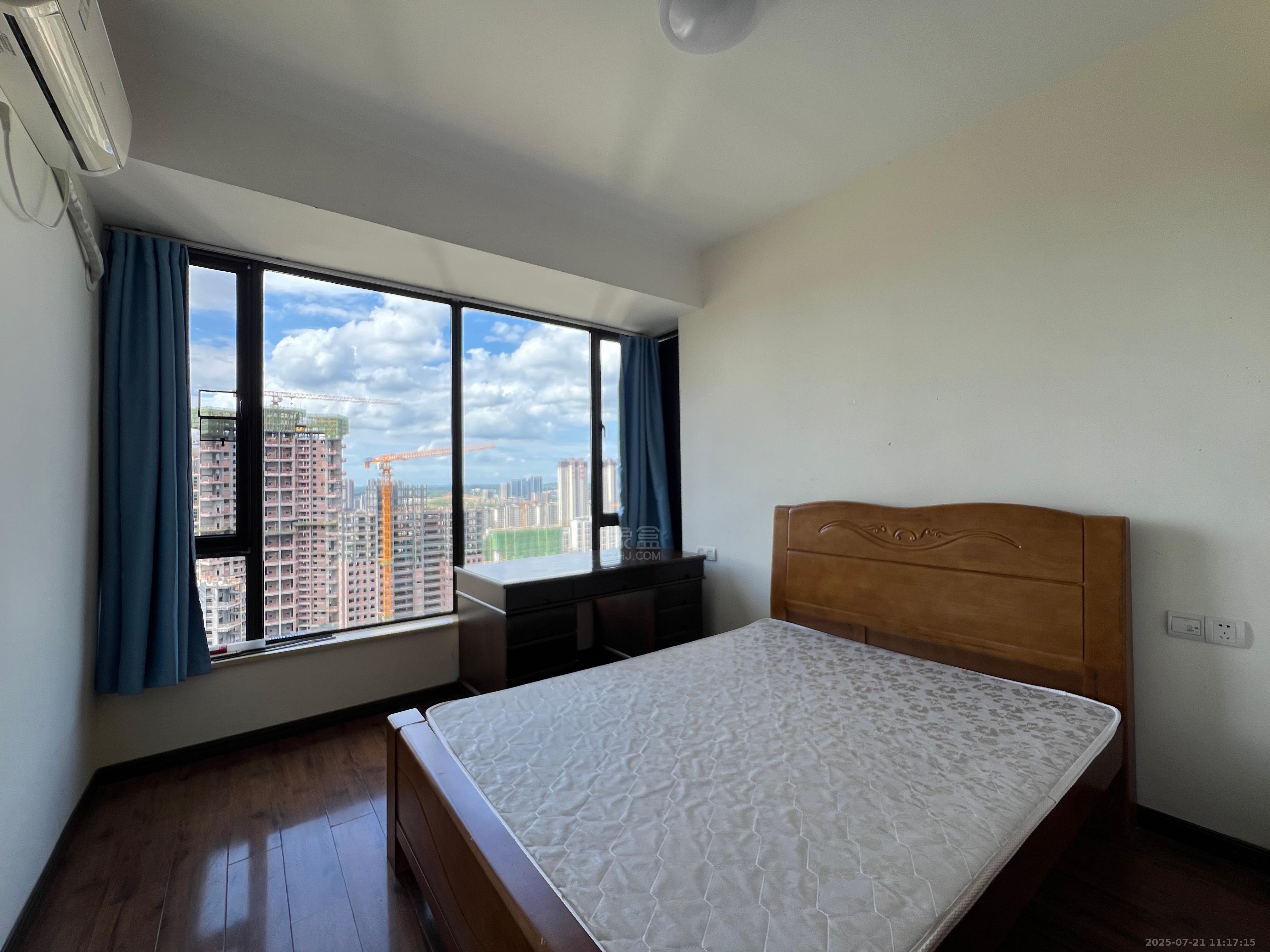 金轮翡翠名园 3室2厅1卫 1700.0元/月 金轮翡翠名园 3室2厅1卫 1700.0元/月室内图