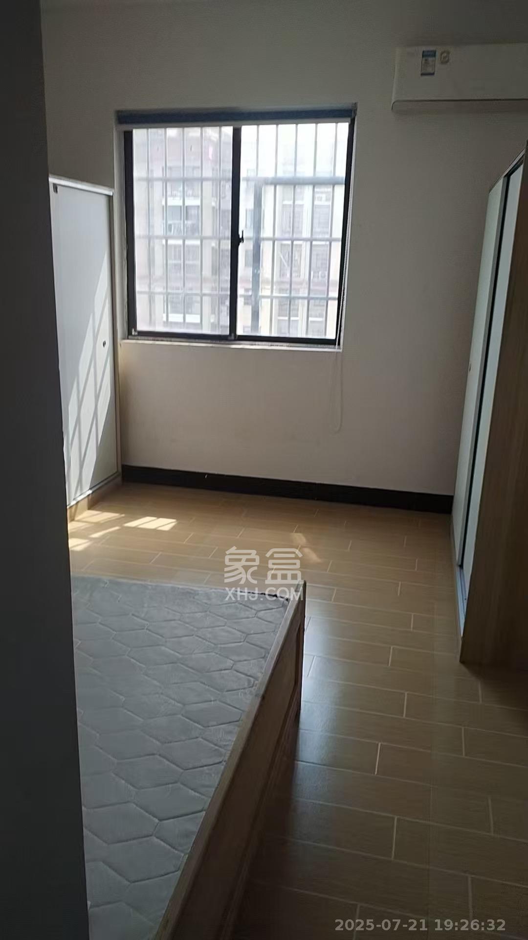 智达佳园  1室0厅0卫    2000.0元/月 智达佳园  1室0厅0卫    2000.0元/月室内图