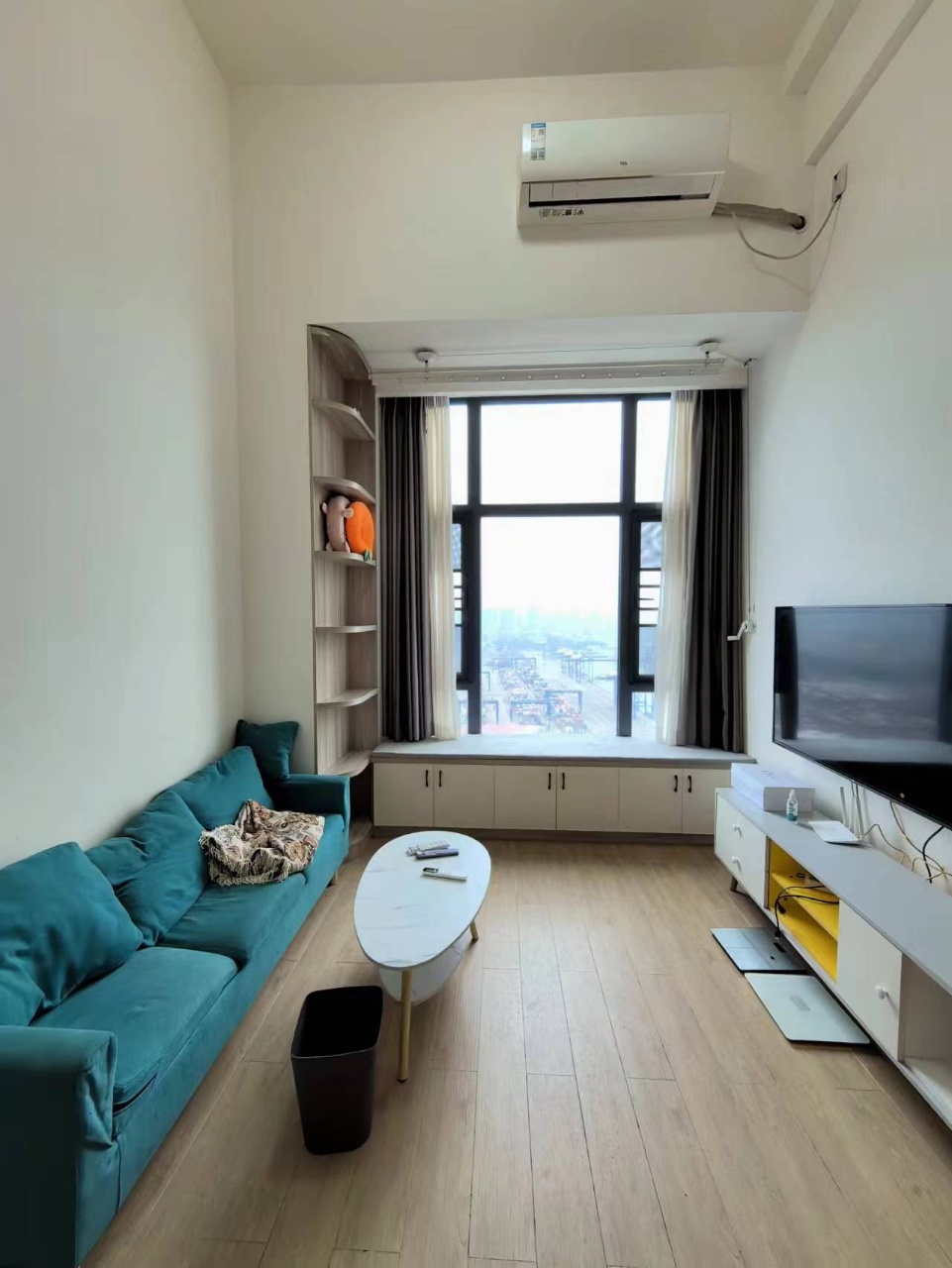 保利中央海岸三期熙园  1室1厅1卫    2000.0元/月 保利中央海岸三期熙园  1室1厅1卫    2000.0元/月室内图