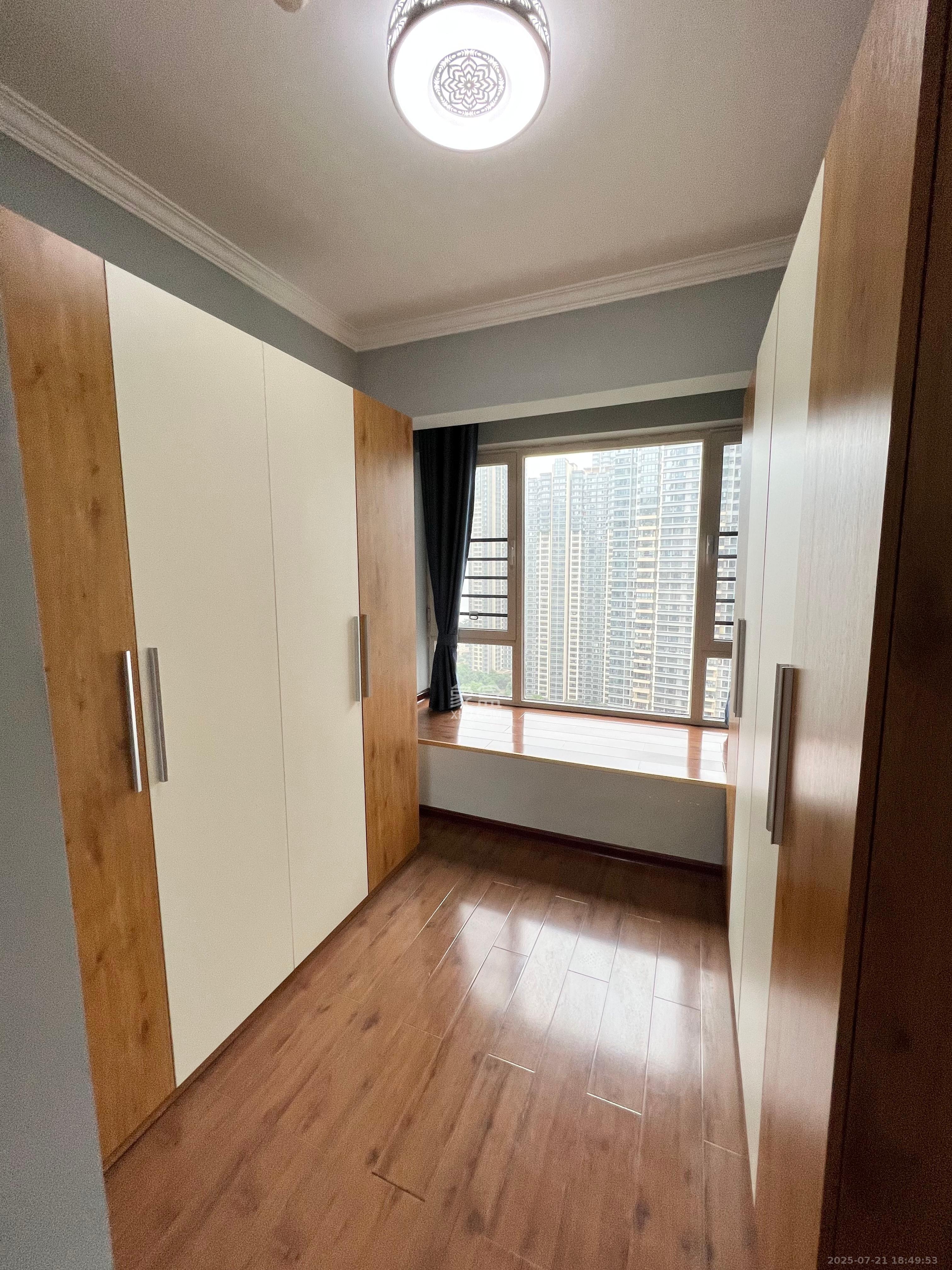 北辰三角洲E3区 4室2厅2卫 4500.0元/月 北辰三角洲E3区 4室2厅2卫 4500.0元/月室内图