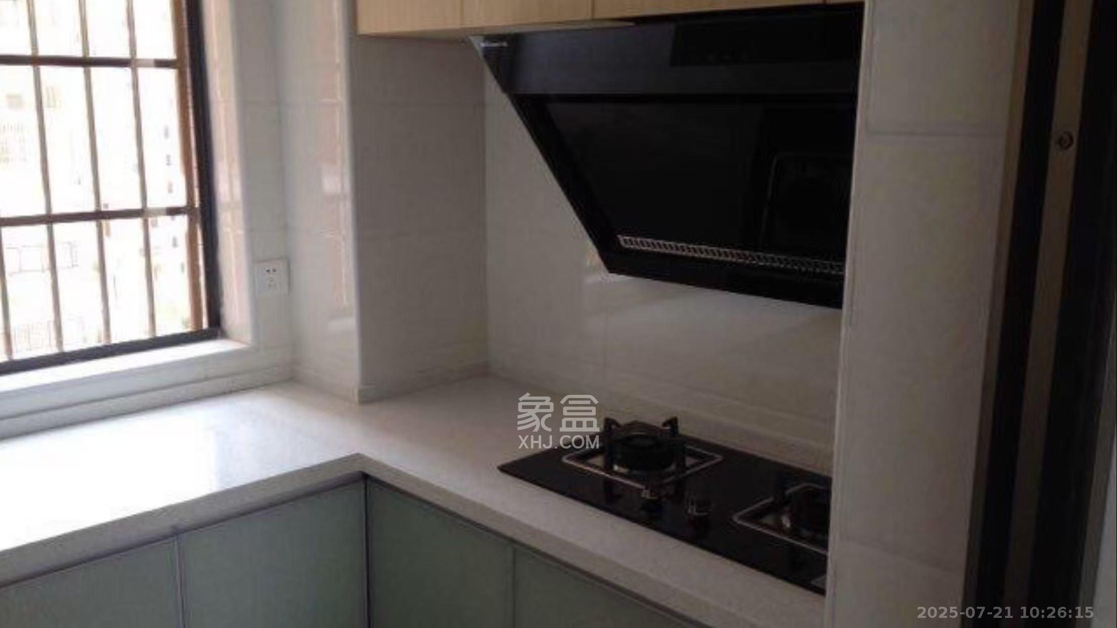 山水新城  2室2厅1卫    1800.0元/月室内图