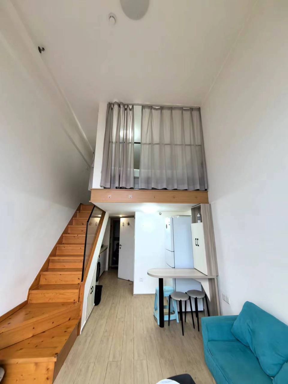 保利中央海岸三期熙园  1室1厅1卫    2000.0元/月 保利中央海岸三期熙园  1室1厅1卫    2000.0元/月室内图