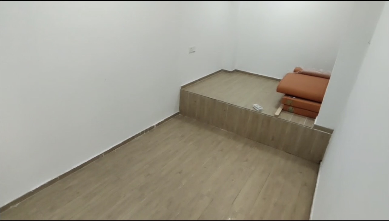 保利中央海岸三期熙园  2室2厅1卫    2500.0元/月 保利中央海岸三期熙园  2室2厅1卫    2500.0元/月室内图