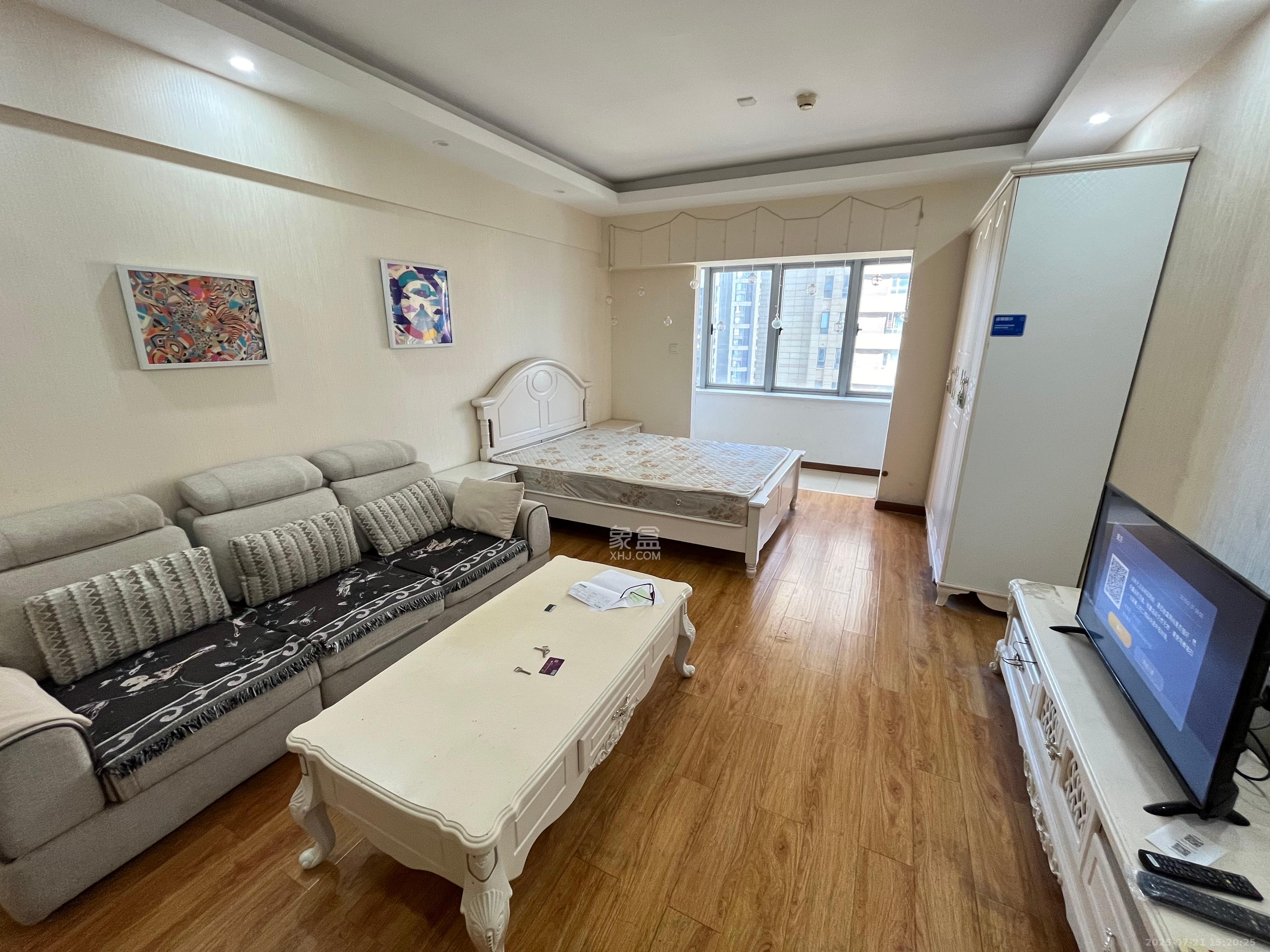 保利国际广场  1室1厅1卫    2000.0元/月 保利国际广场  1室1厅1卫    2000.0元/月室内图