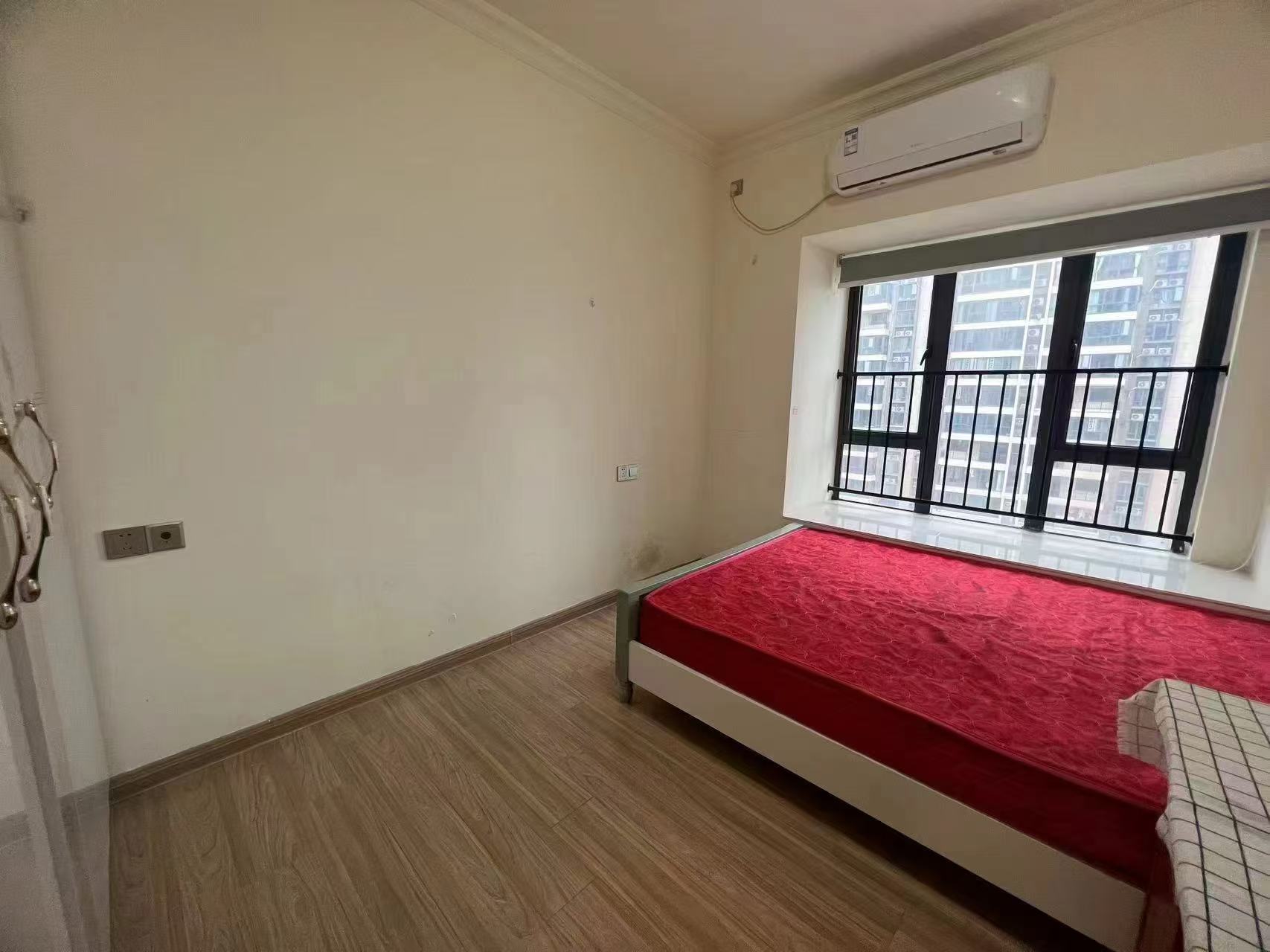 碧桂园梓山府 4室2厅2卫 86.8万 碧桂园梓山府 4室2厅2卫 86.8万室内图