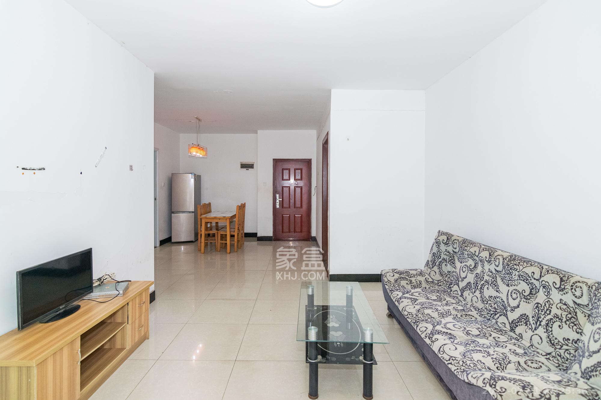 新城国际花都  2室2厅1卫    40.0万 新城国际花都  2室2厅1卫    40.0万客厅