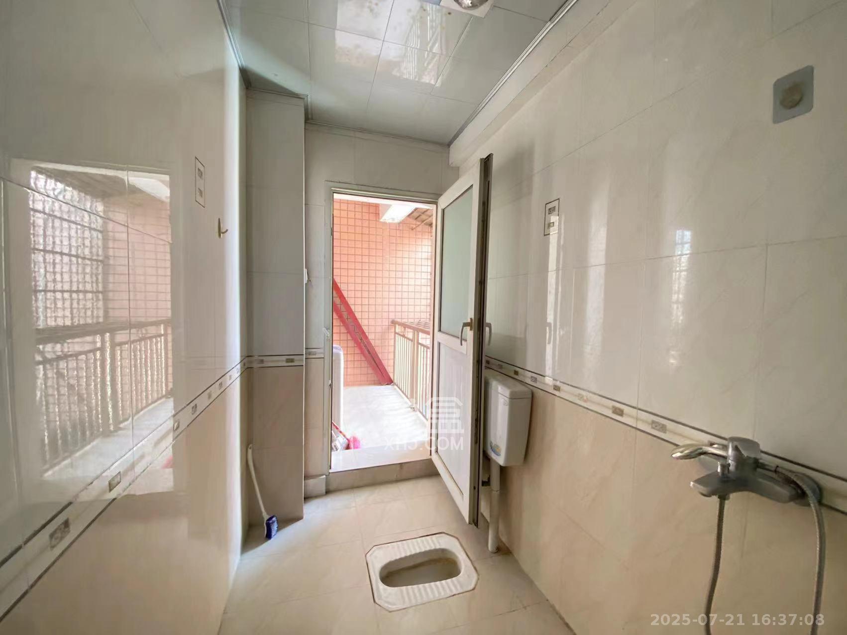 活力康城 3室2厅2卫 3000.0元/月 活力康城 3室2厅2卫 3000.0元/月室内图