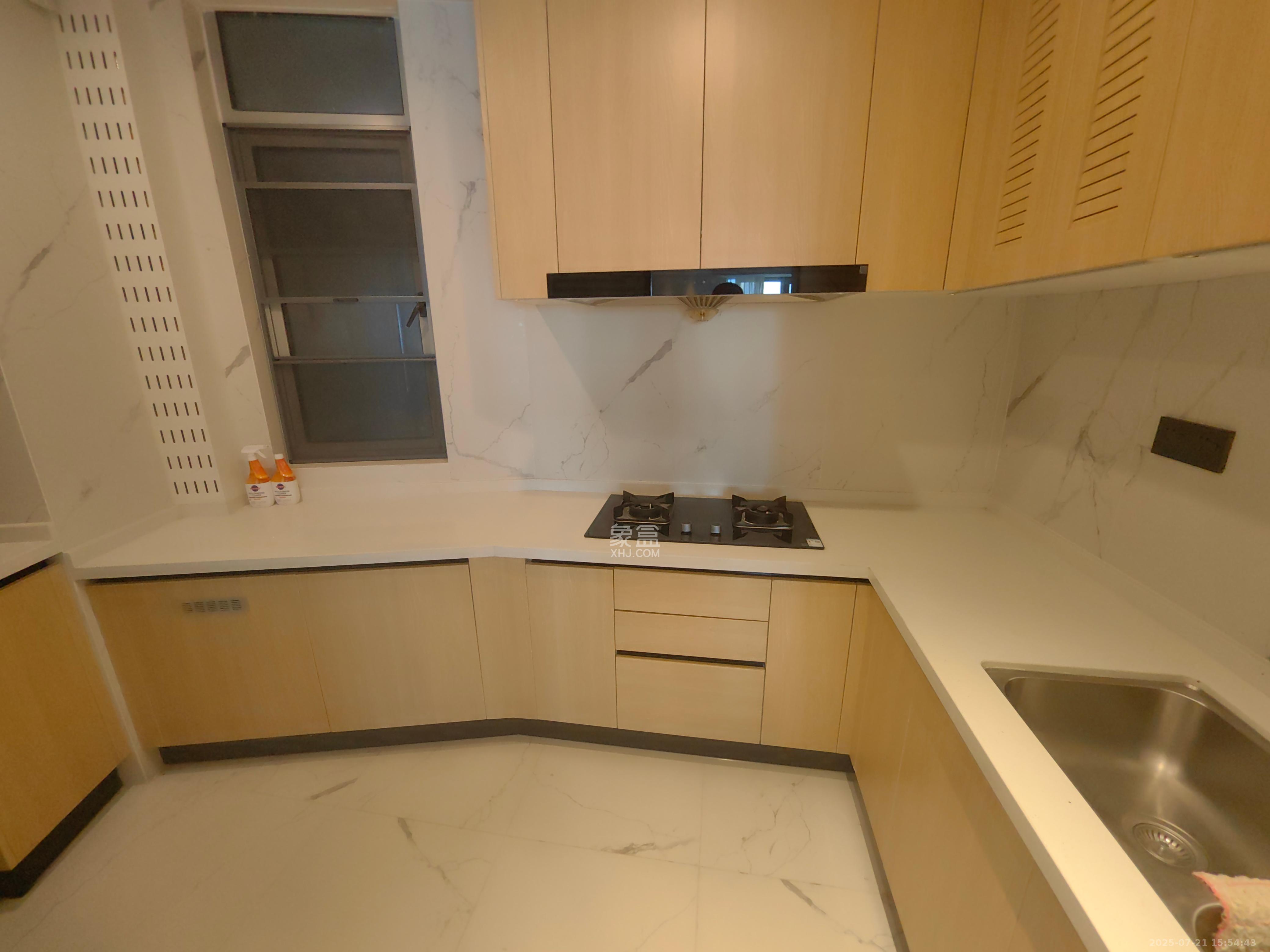 正荣梅溪紫阙台 3室2厅3卫 8000.0元/月 正荣梅溪紫阙台 3室2厅3卫 8000.0元/月室内图