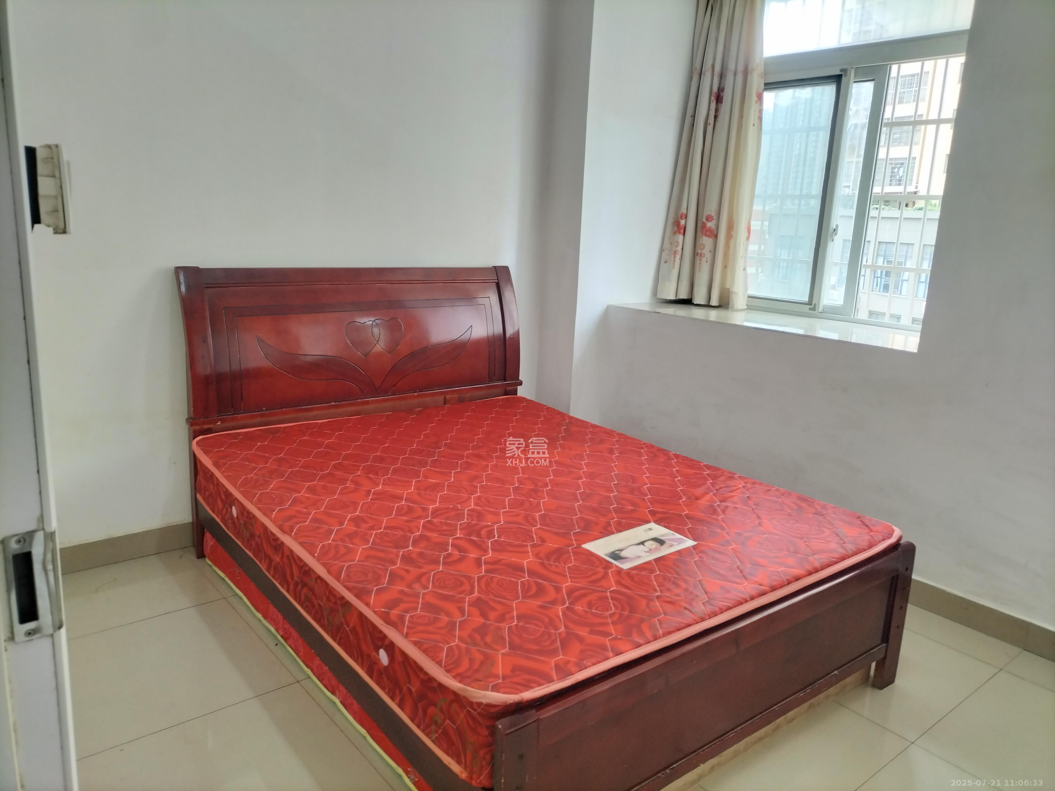 骑龙安置小区 2室1厅1卫 1300.0元/月 骑龙安置小区 2室1厅1卫 1300.0元/月室内图