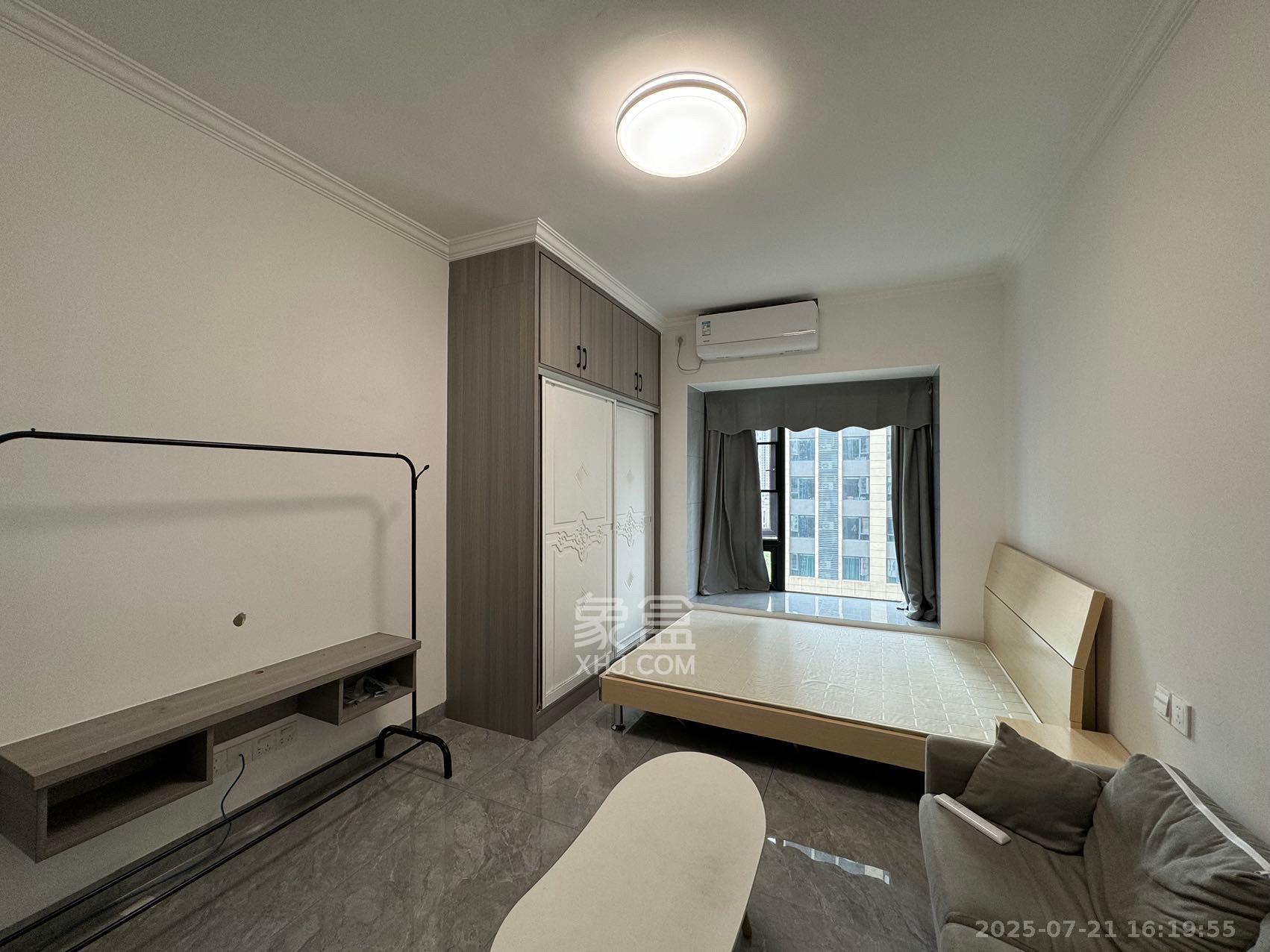 碧桂园城市之光  1室1厅1卫    1600.0元/月室内图