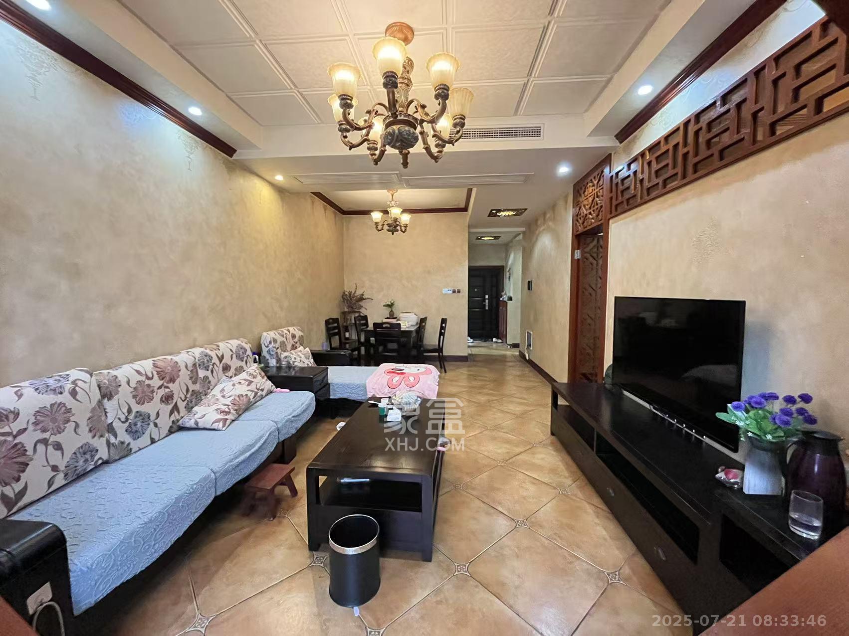 东方名苑臻锦园 3室2厅2卫 2100.0元/月 东方名苑臻锦园 3室2厅2卫 2100.0元/月室内图