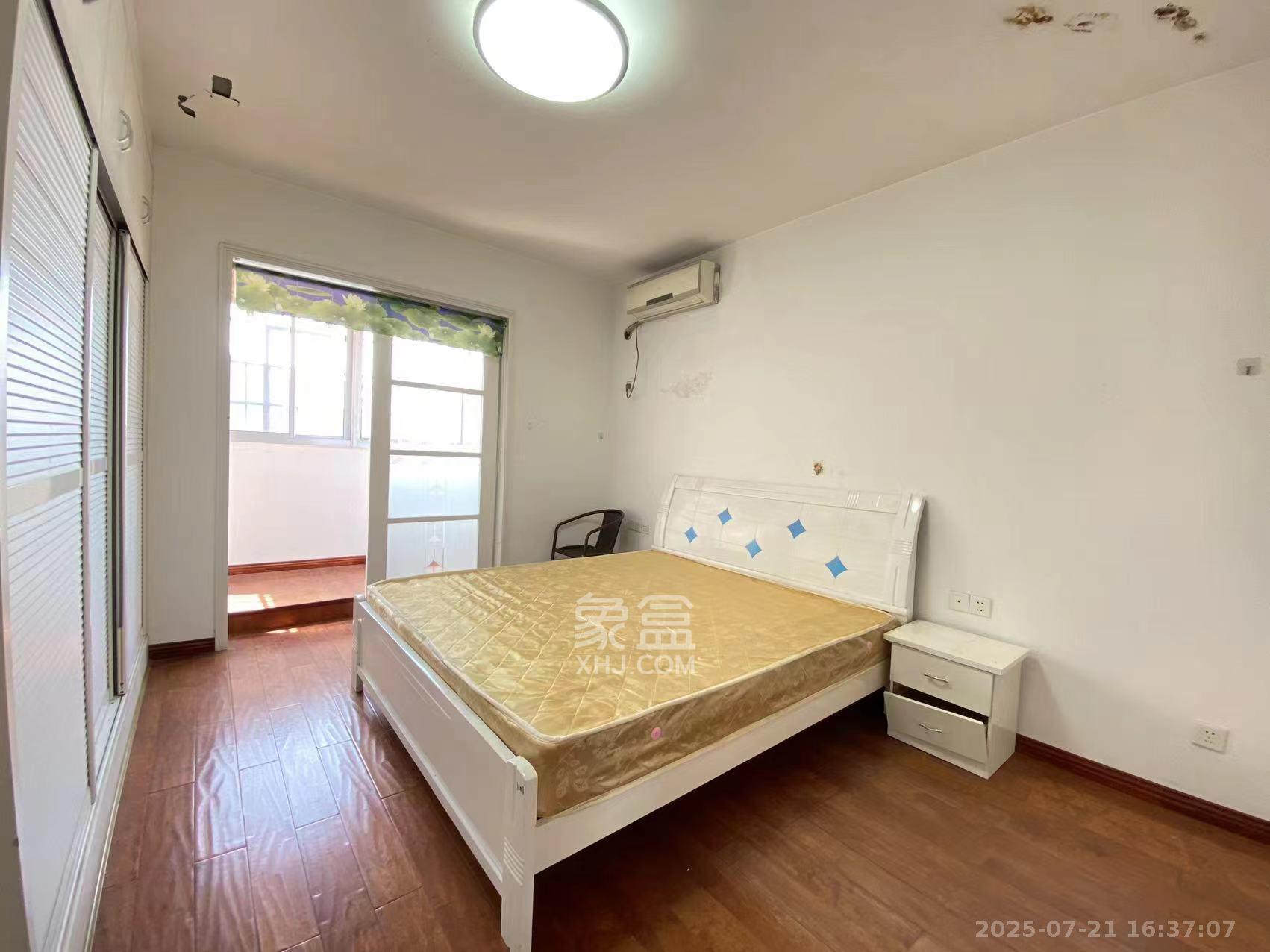 活力康城  3室2厅2卫    3000.0元/月室内图