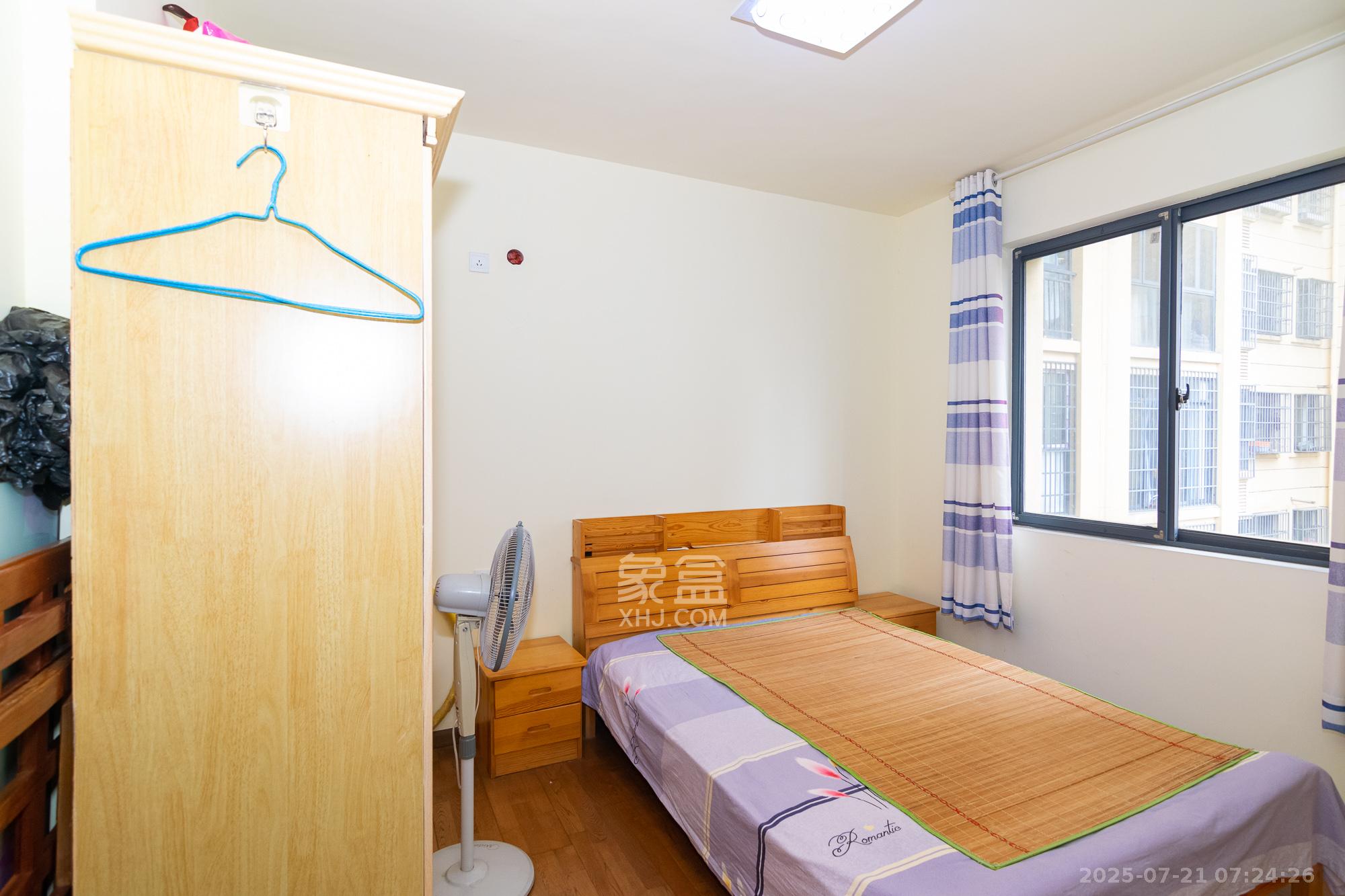 晟通城  2室2厅1卫    39.8万卧室